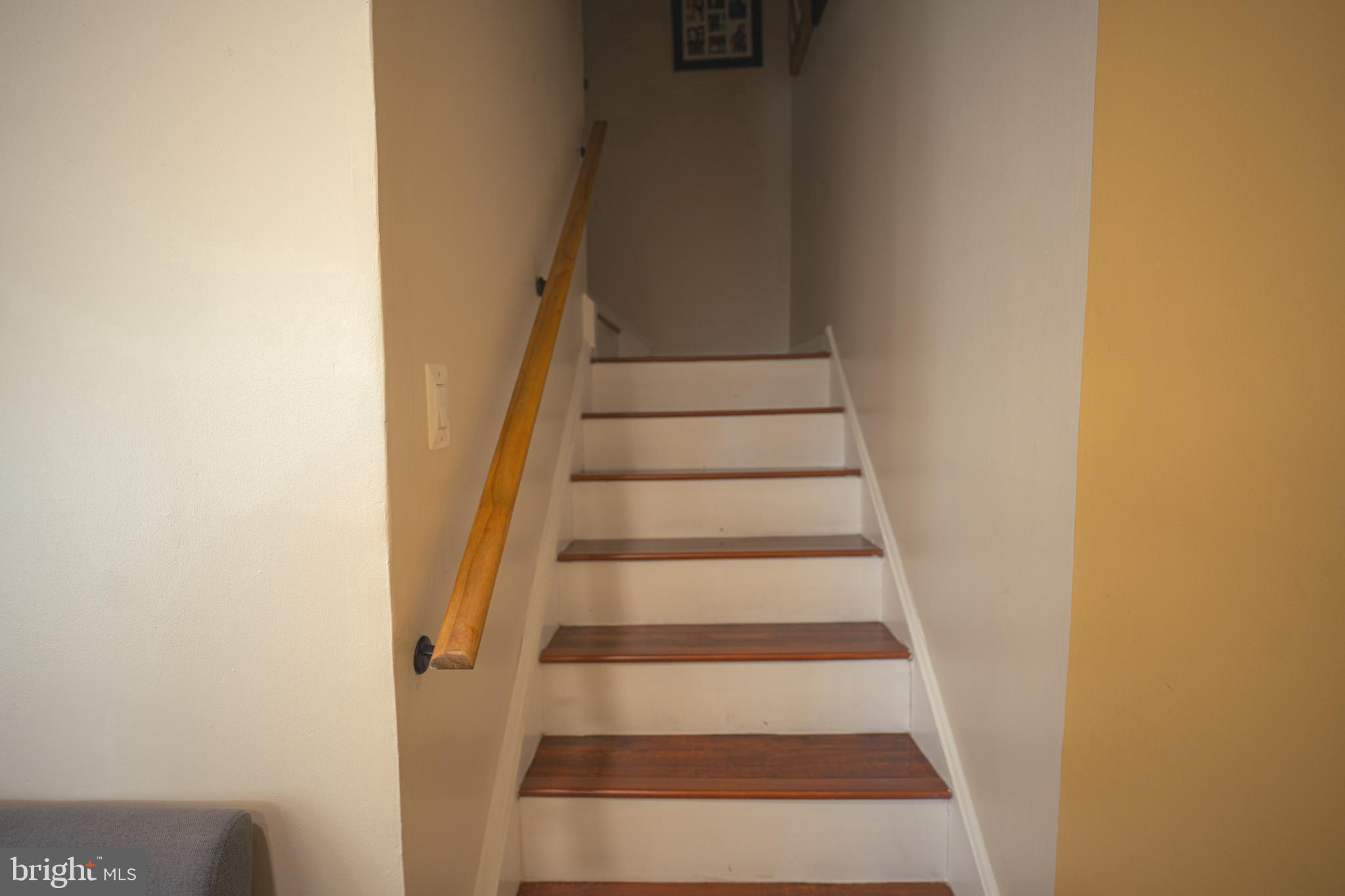 WHISKEY BOTTOM - Residential