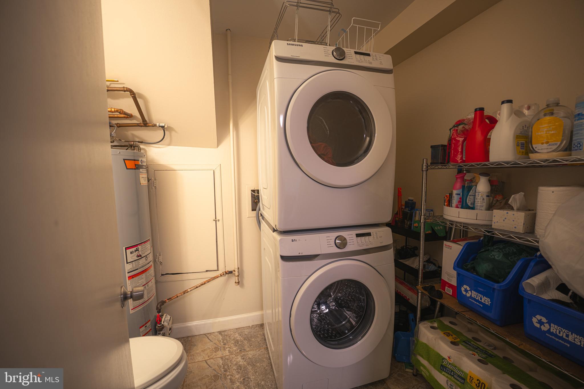 WHISKEY BOTTOM - Residential