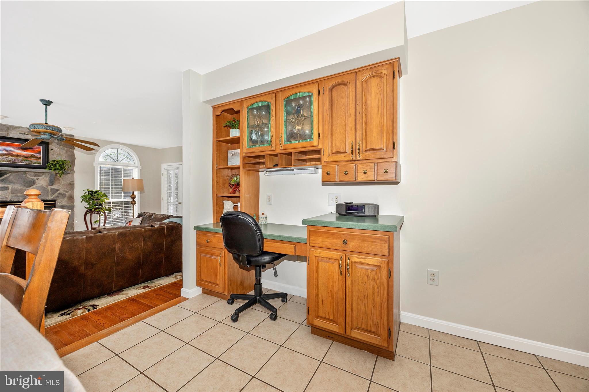 JEFFERSON COURT - Residential