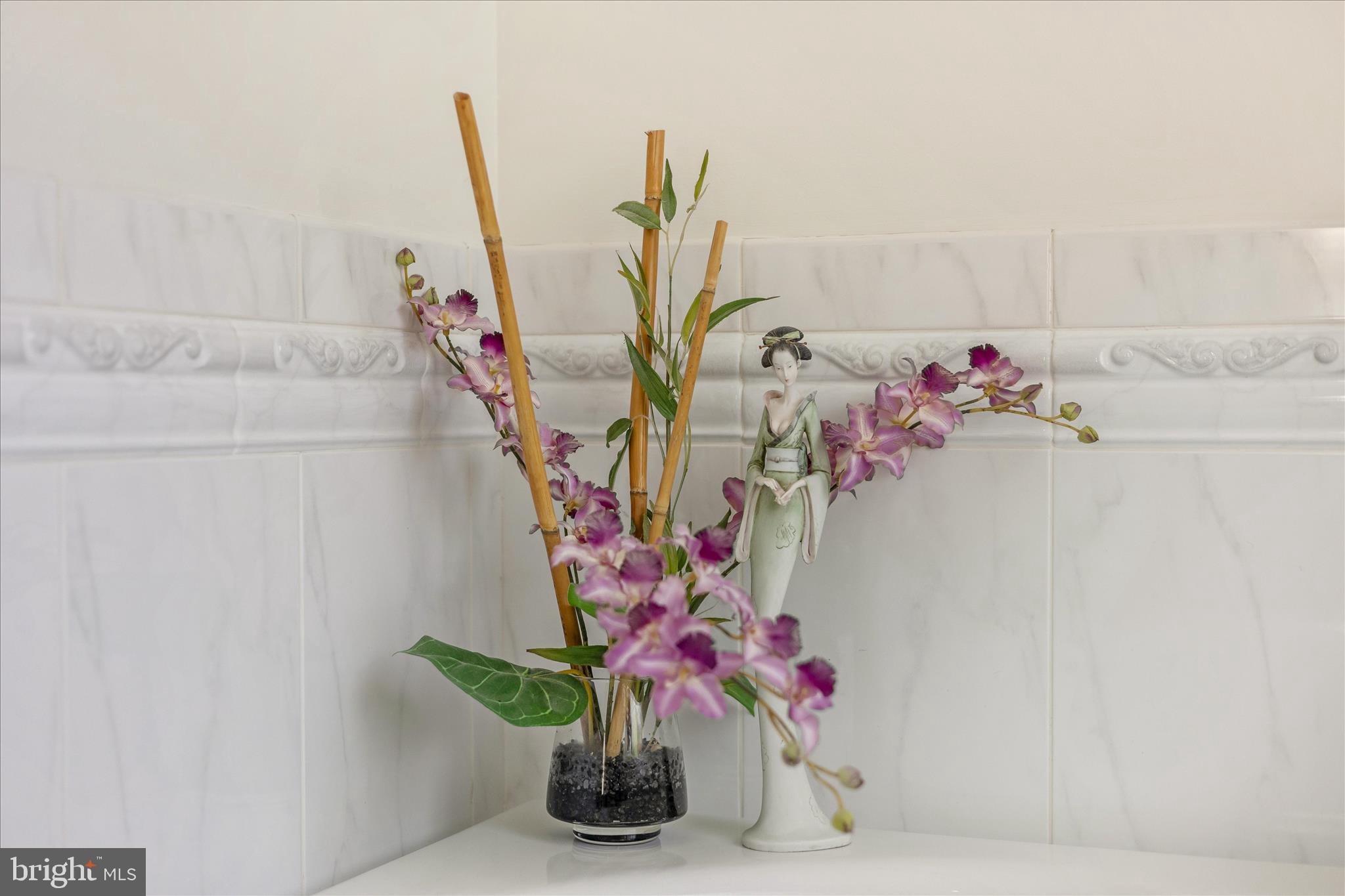 JEFFERSON COURT - Residential