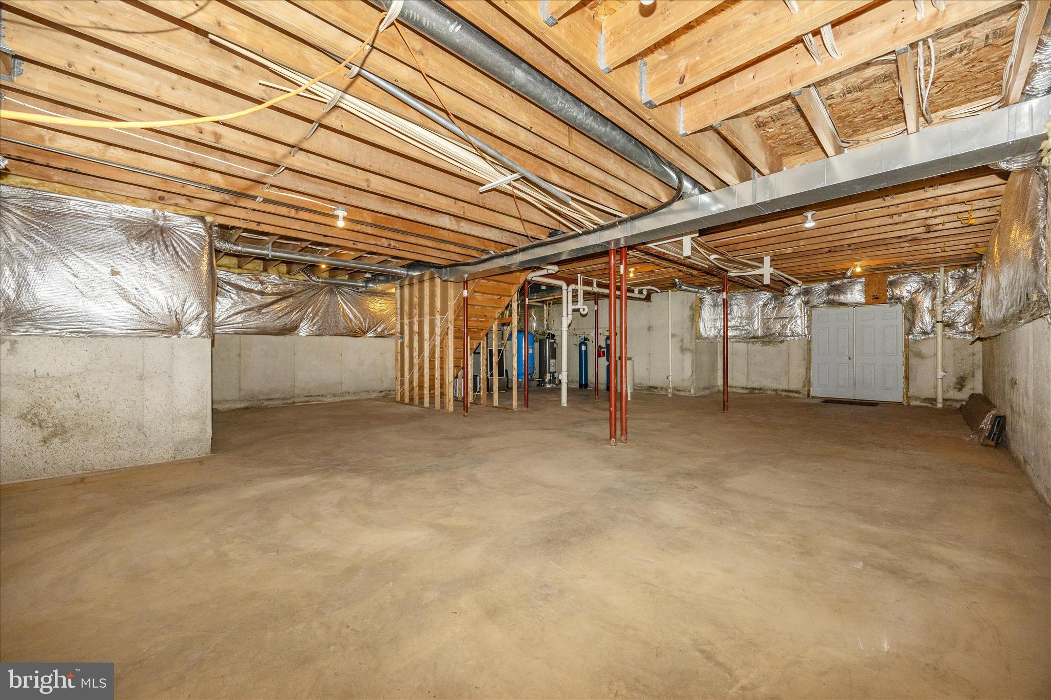 JEFFERSON COURT - Residential