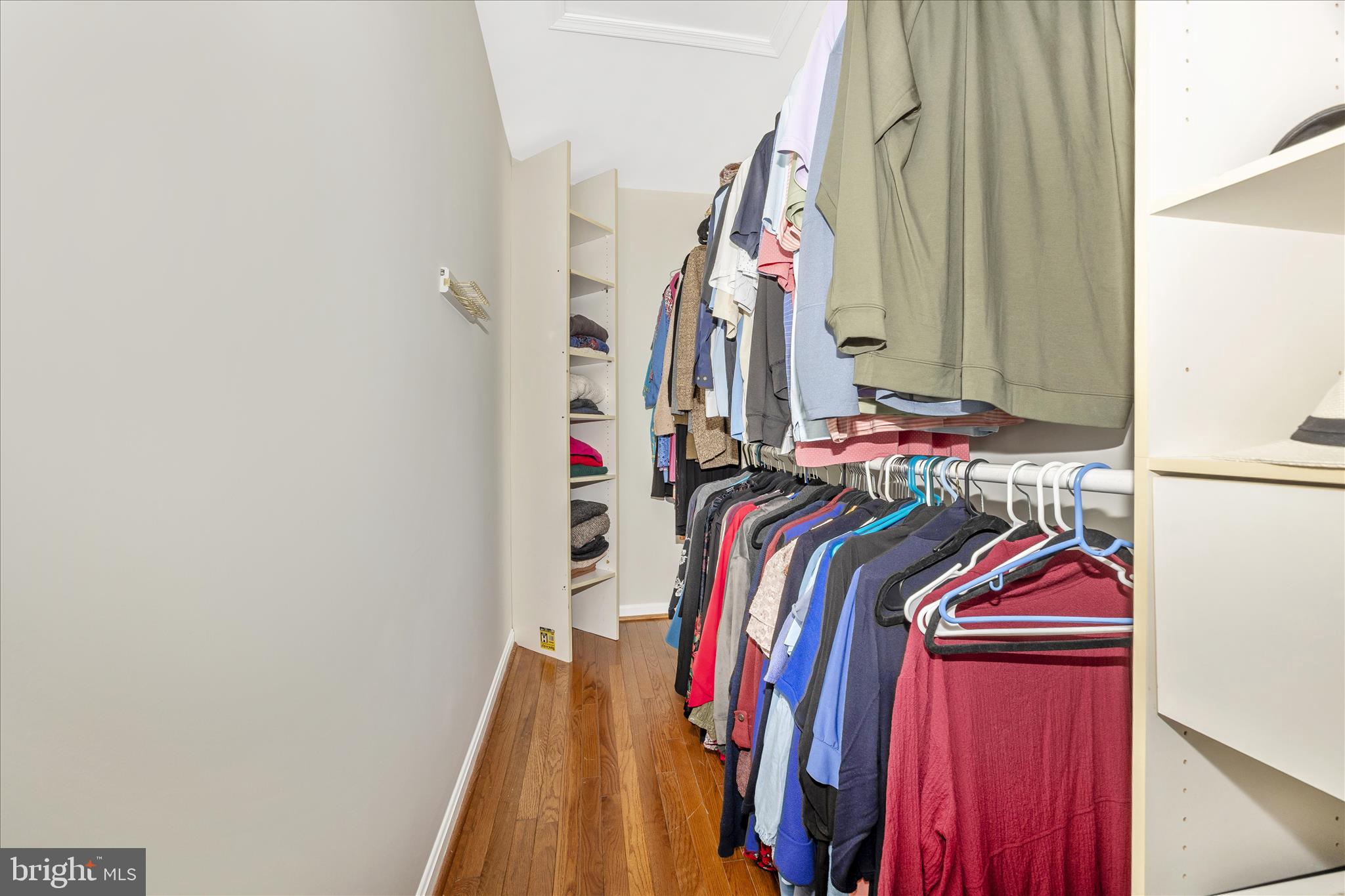 JEFFERSON COURT - Residential