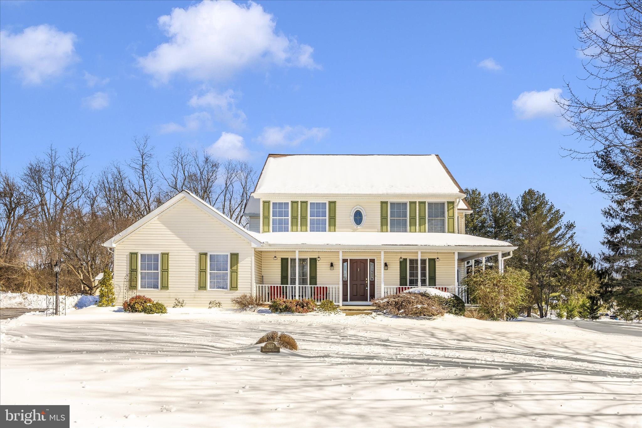 JEFFERSON COURT - Residential