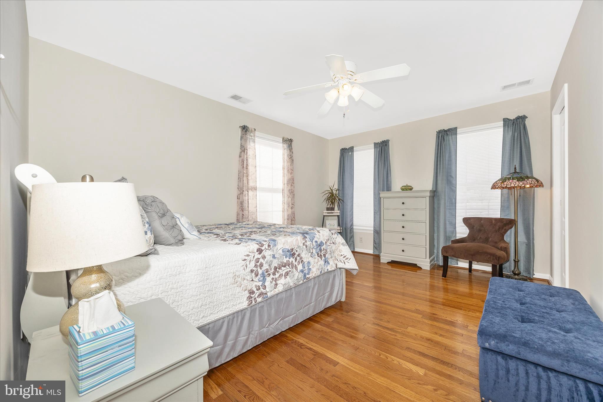 JEFFERSON COURT - Residential