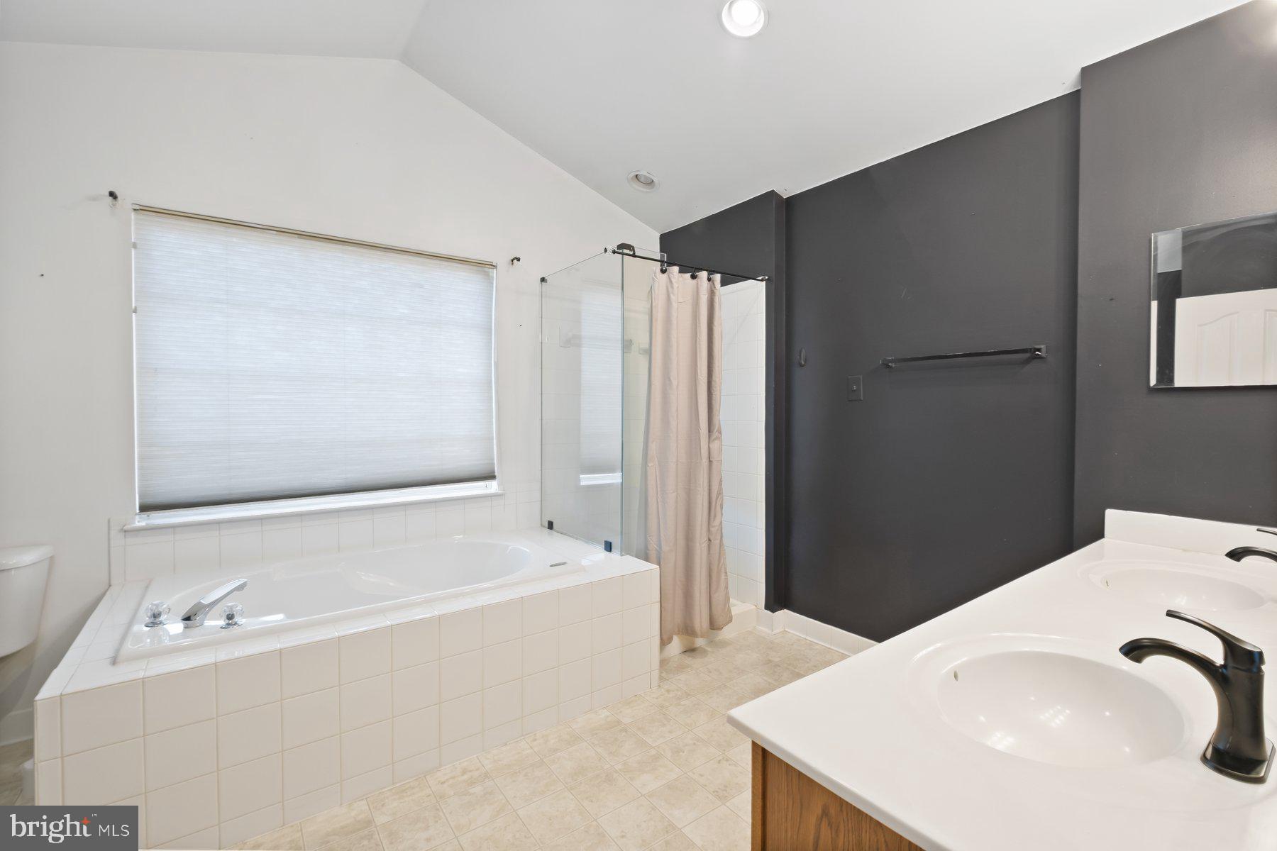 CHARLES CROSSING - Residential