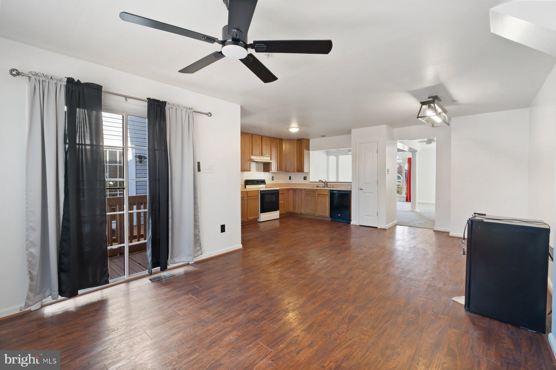 CHARLES CROSSING - Residential