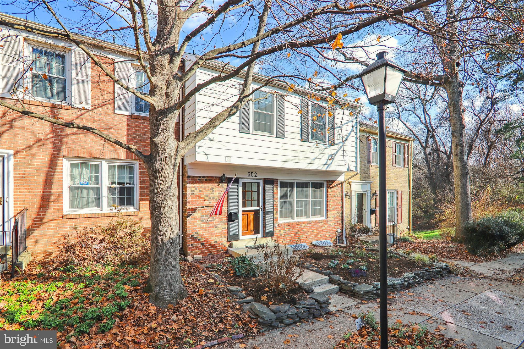ROCKSHIRE TOWNHOMES - Residential