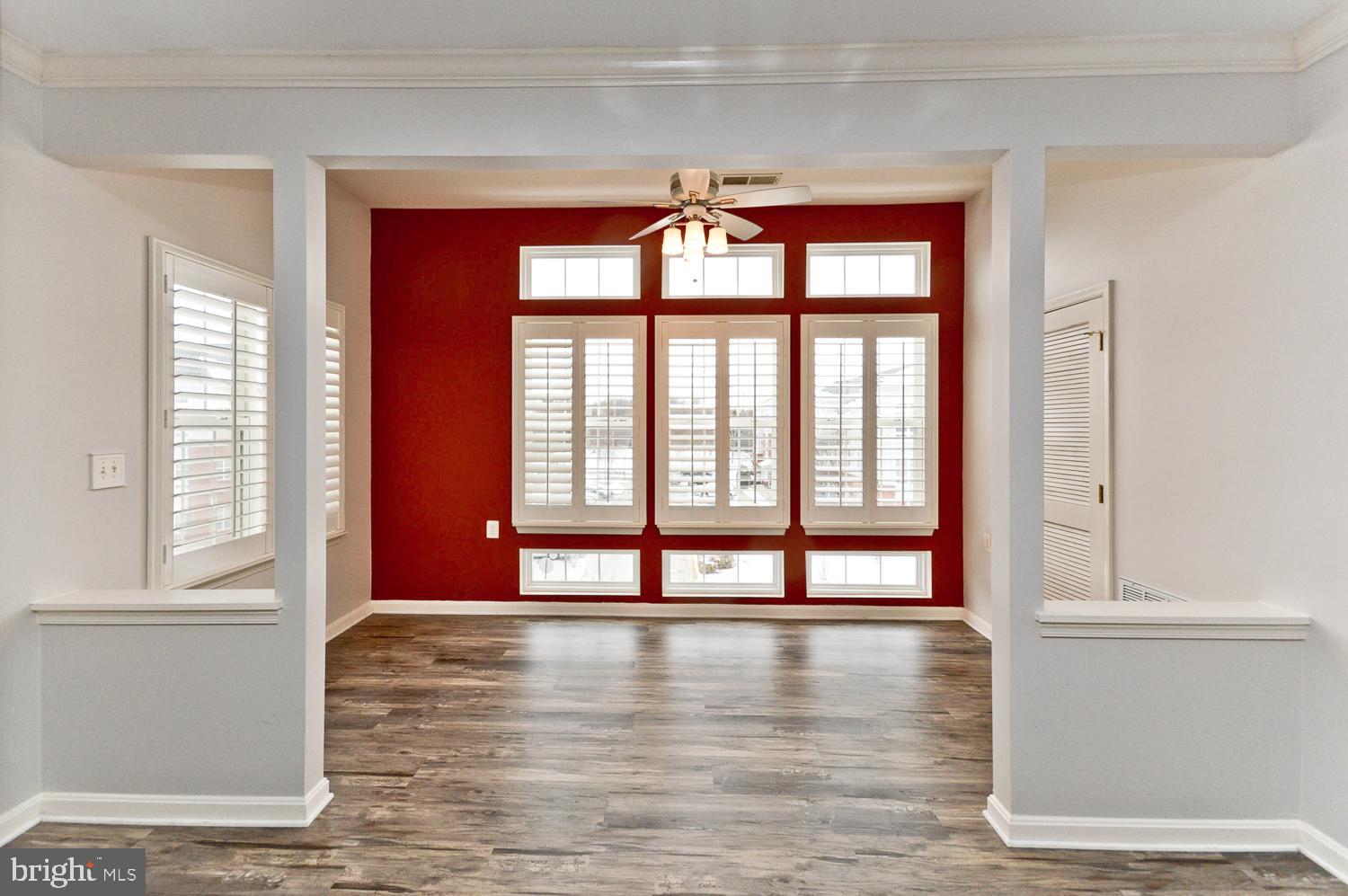 CAMERON GROVE CONDO IV> - Residential Lease