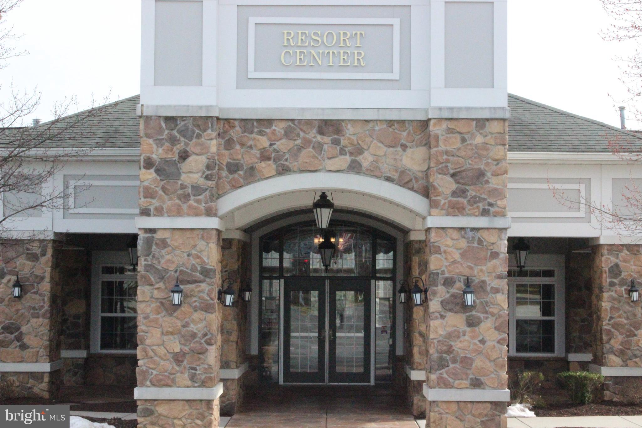 CAMERON GROVE CONDO IV> - Residential Lease