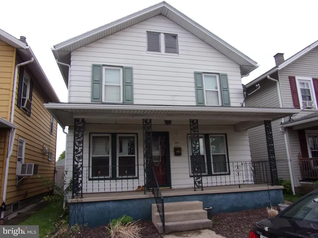 307 S Brown Street, Lewistown, PA 17044