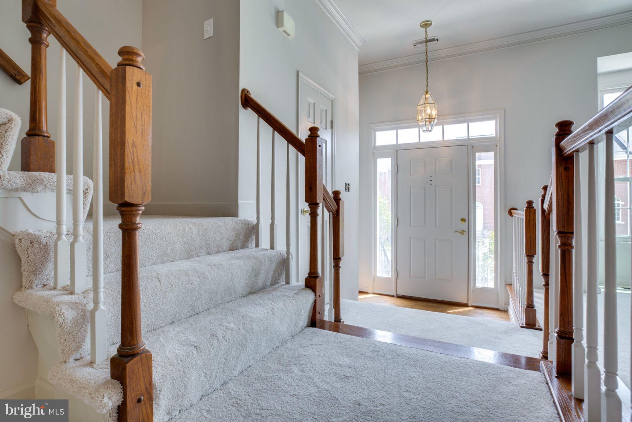 LIFESTYLE AT SULLY STATION - Residential