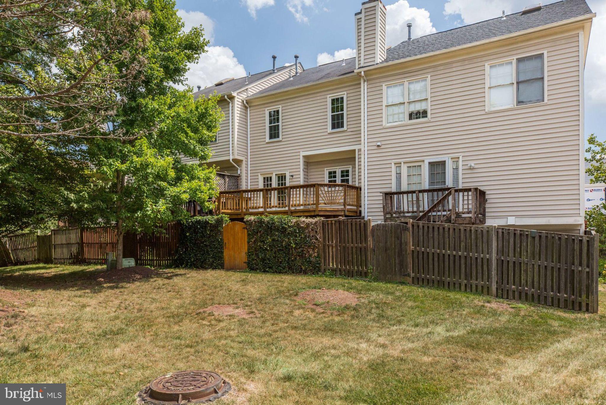 LIFESTYLE AT SULLY STATION - Residential