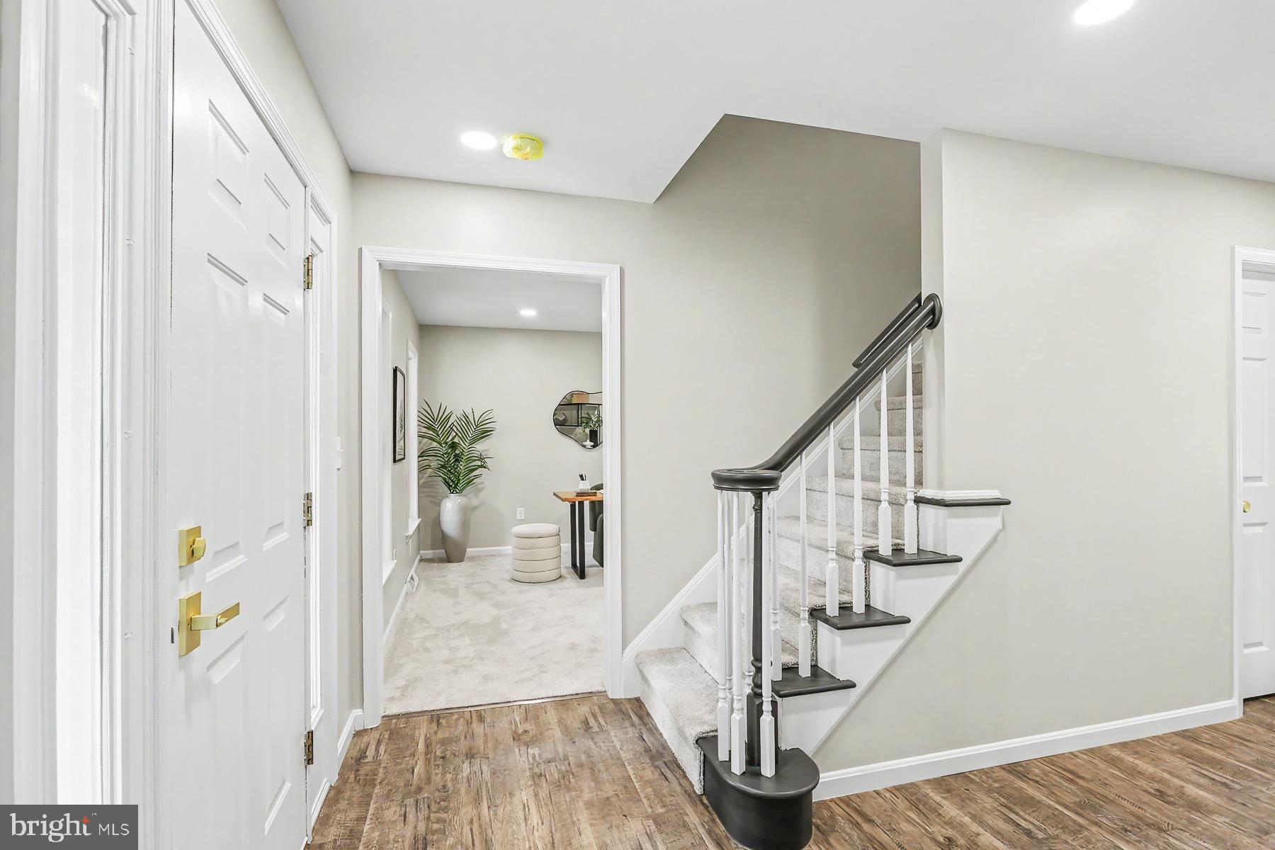 6130 POPLAR PATH