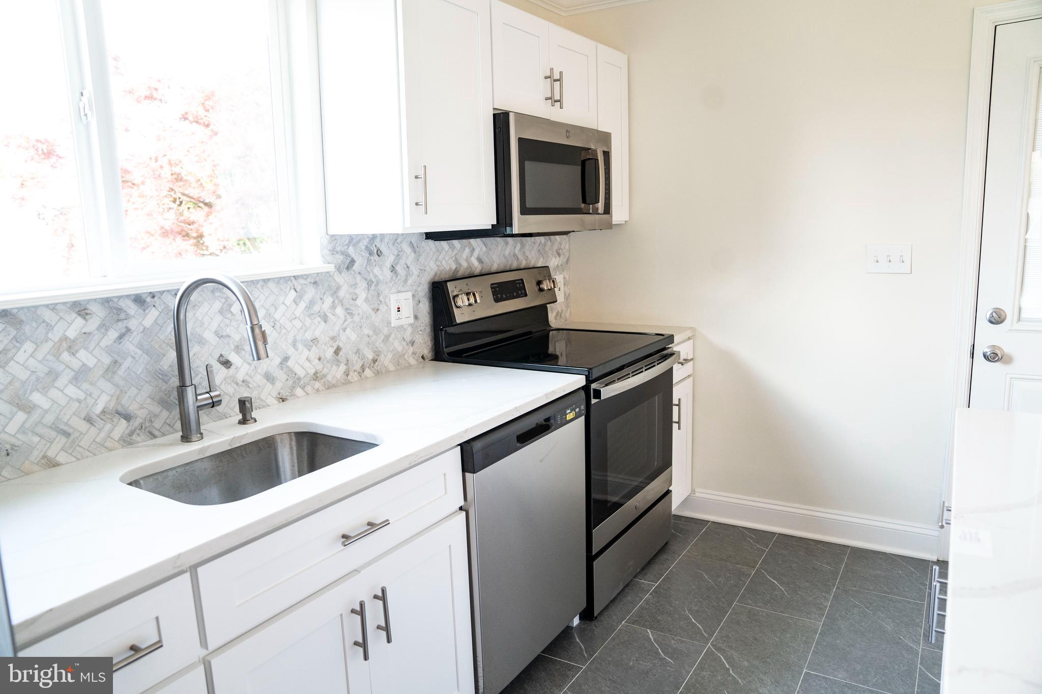 RANDALLSTOWN - Residential