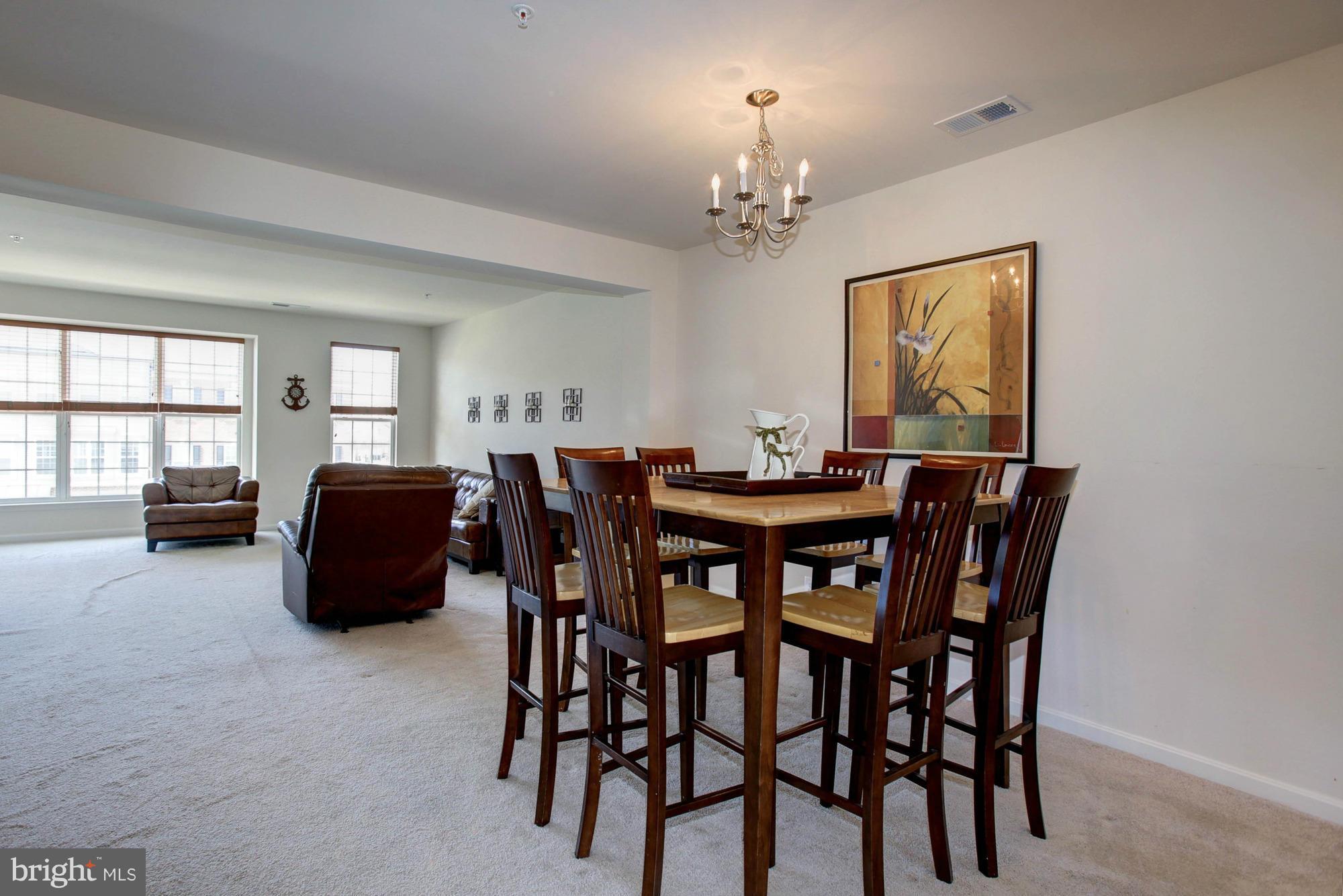 PARADISE/THE RESIDENCES - Residential