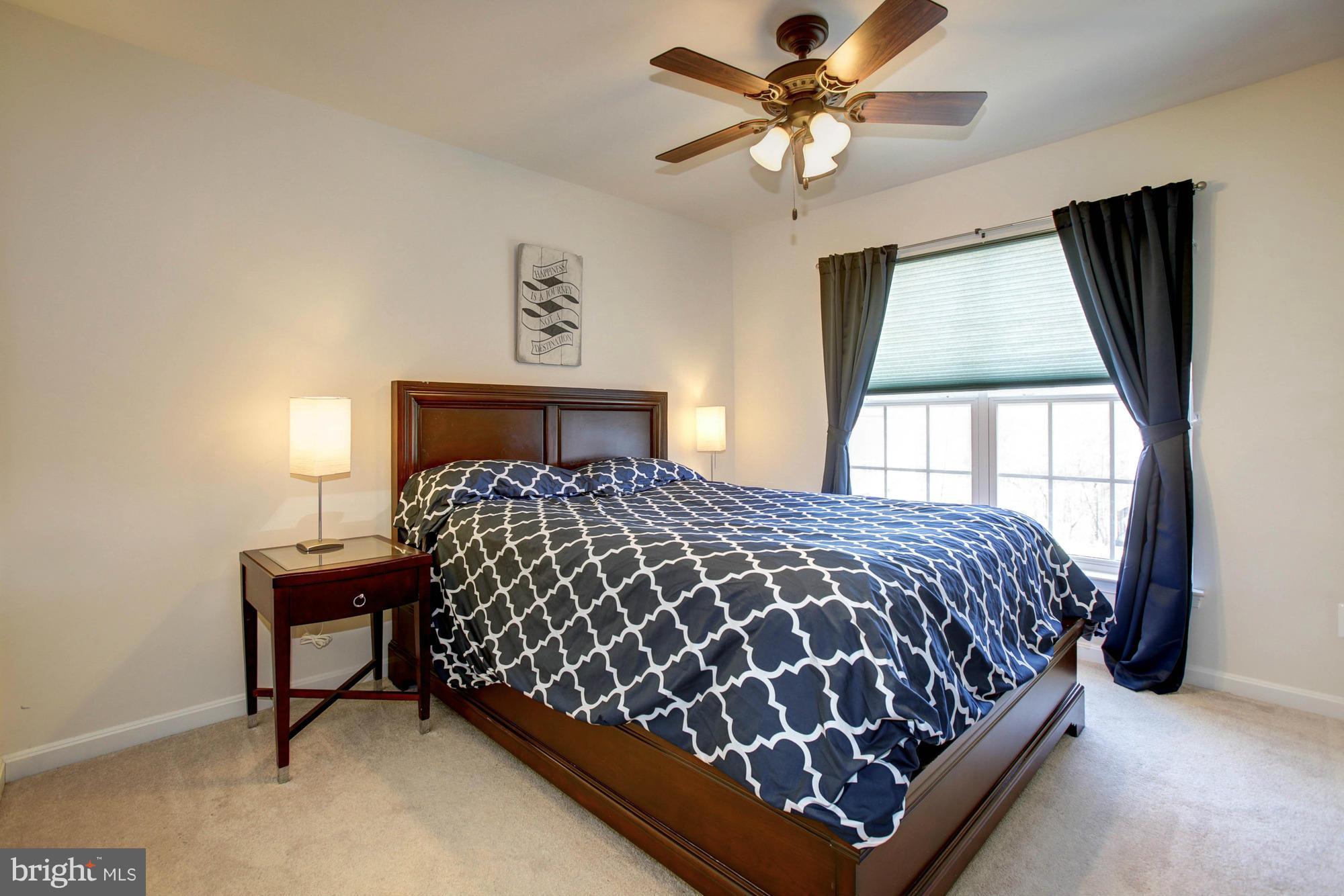 PARADISE/THE RESIDENCES - Residential