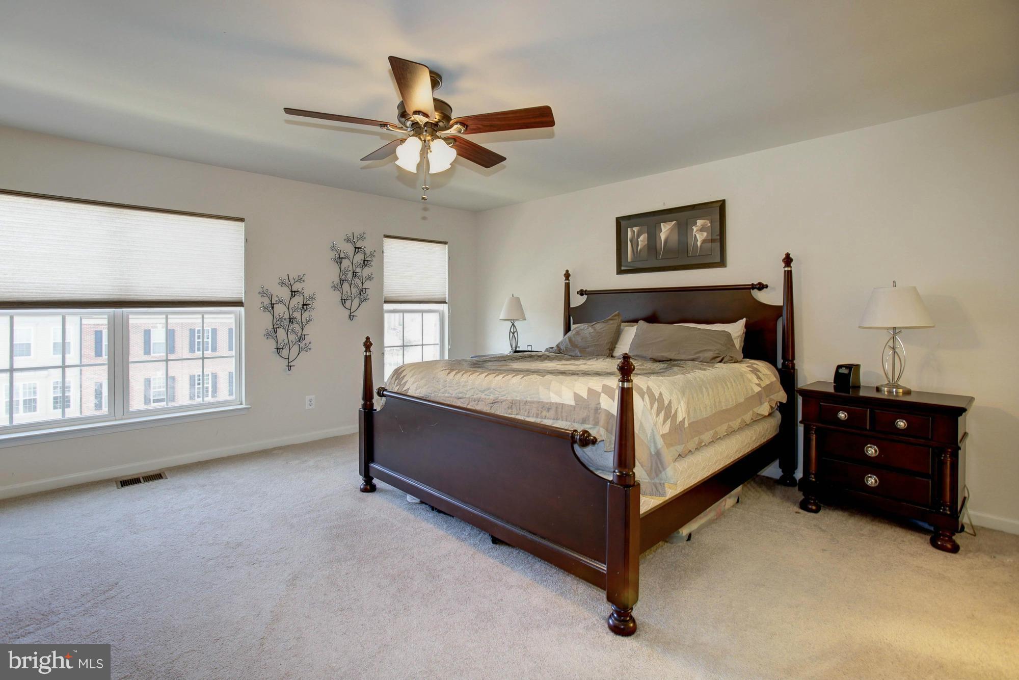 PARADISE/THE RESIDENCES - Residential