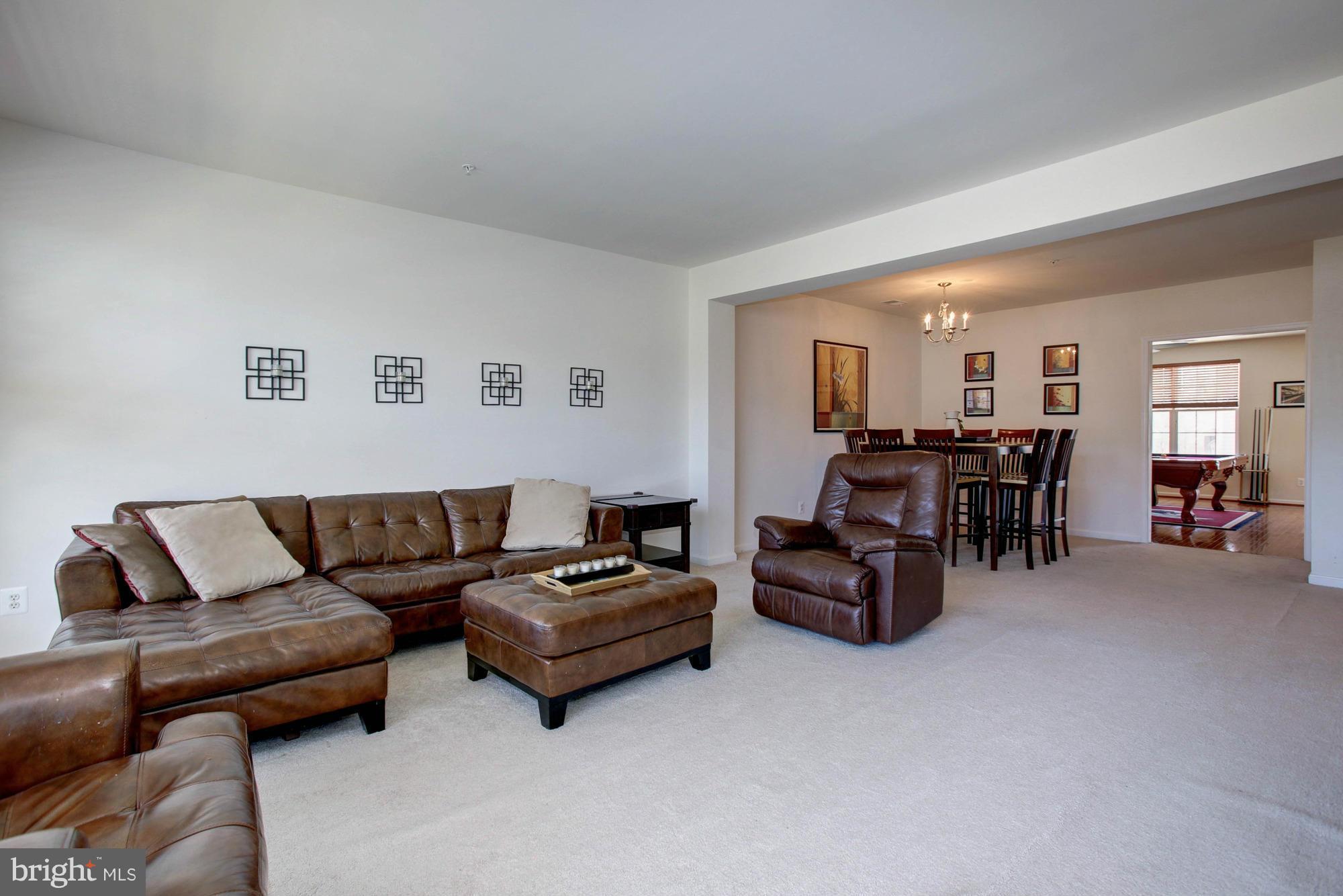 PARADISE/THE RESIDENCES - Residential