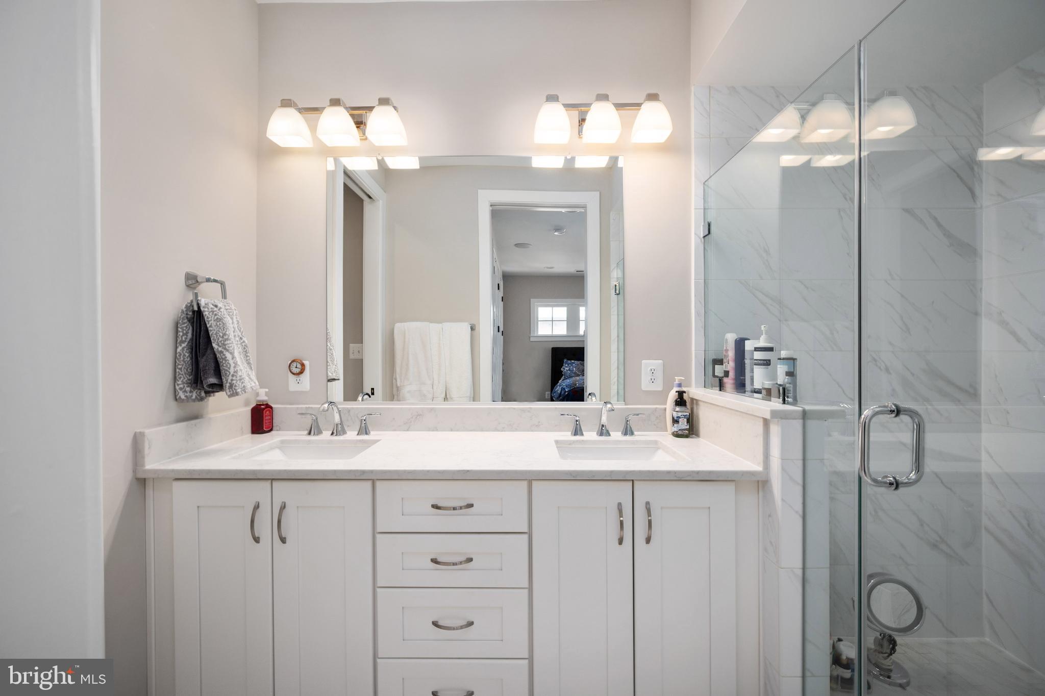 BALLSTON - Residential