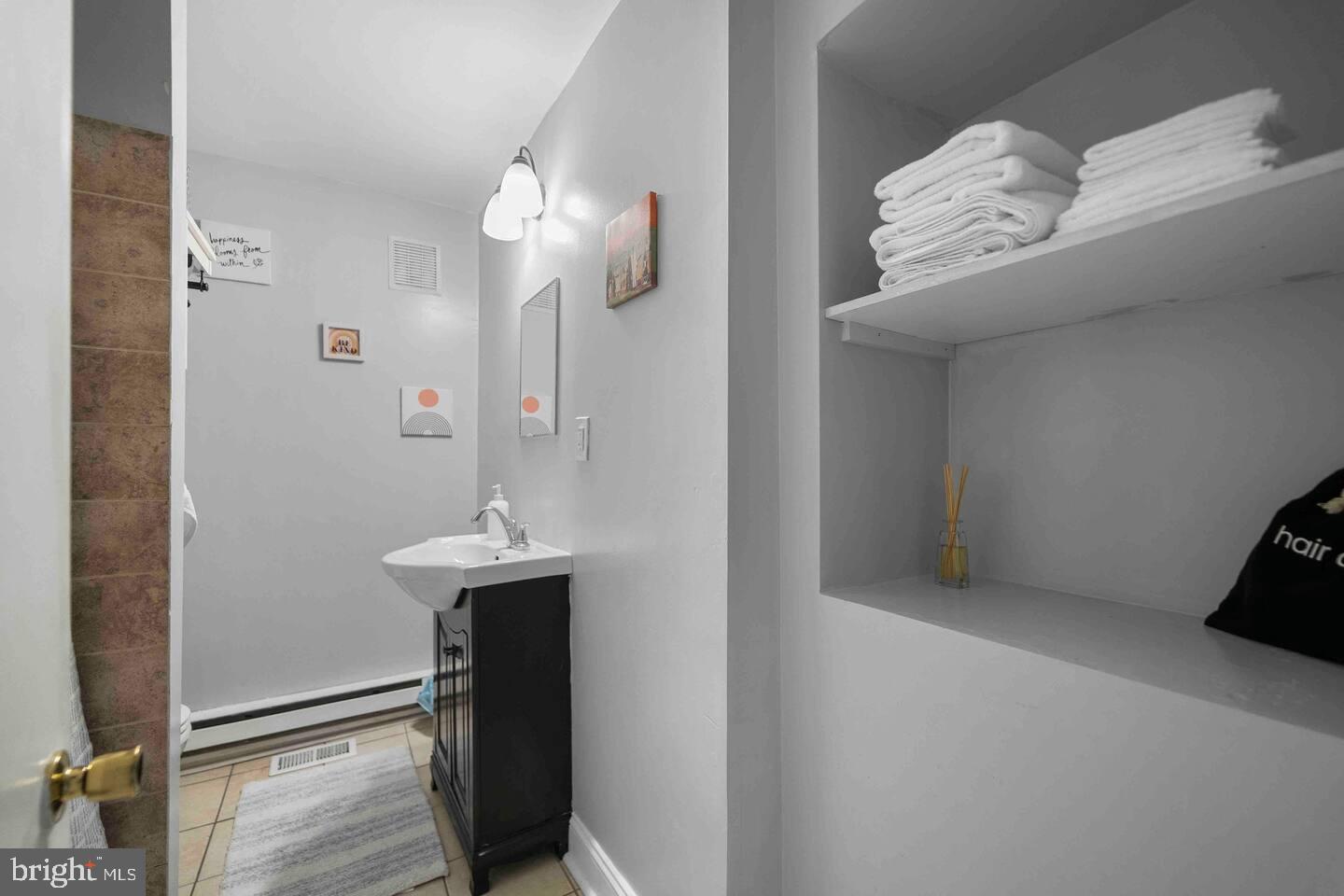 BARCLAY - Residential