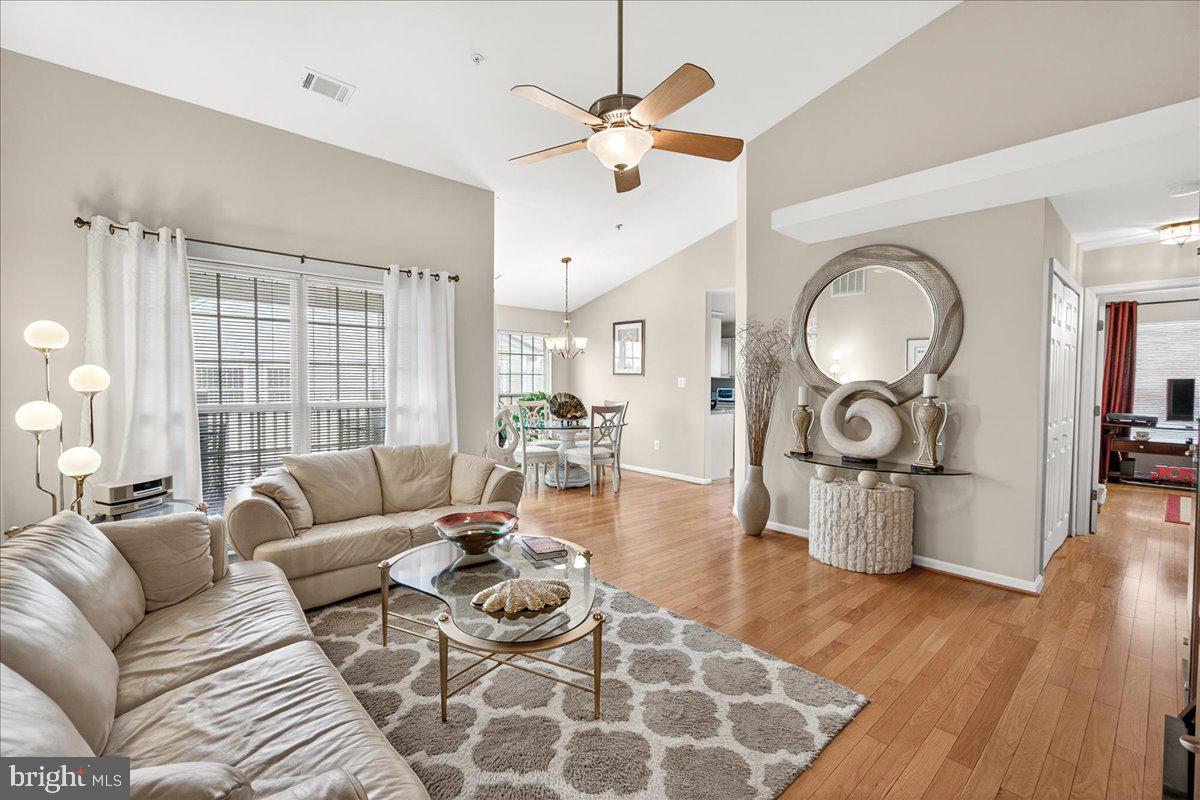 BALLENGER CREEK CENTER POND - Residential