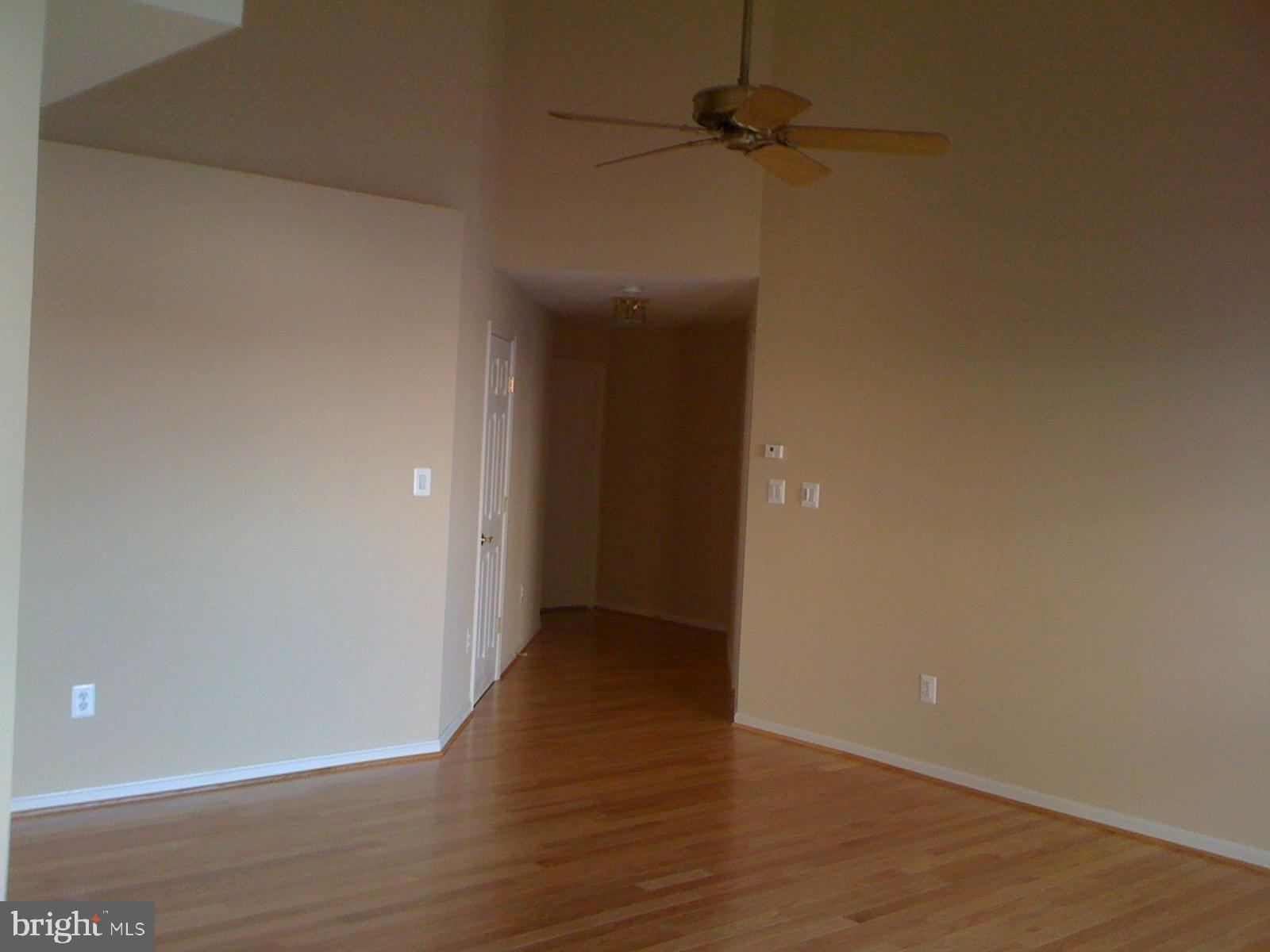 595 CAWLEY DRIVE 4 3C