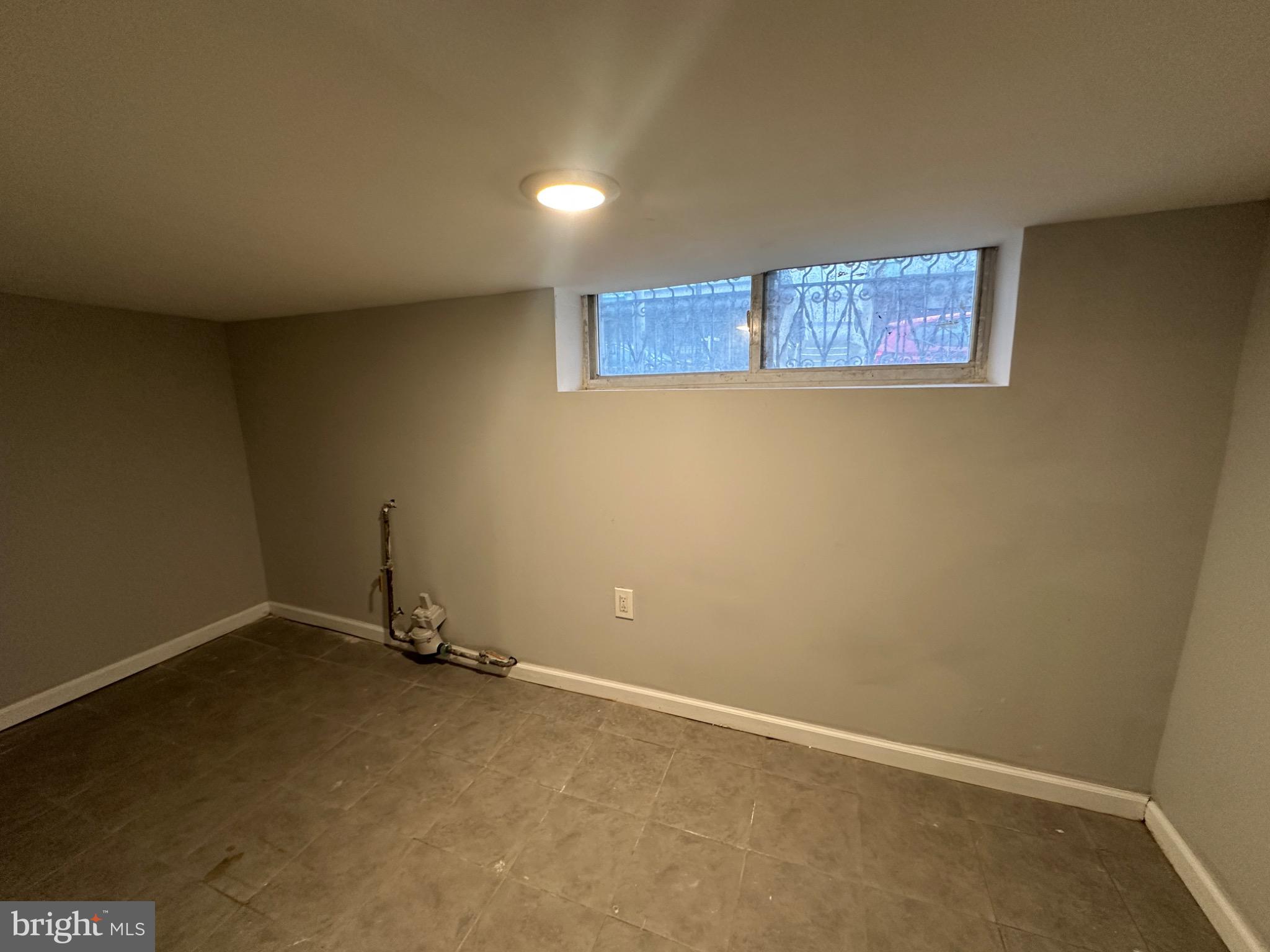 WEST PHILADELPHIA - Residential