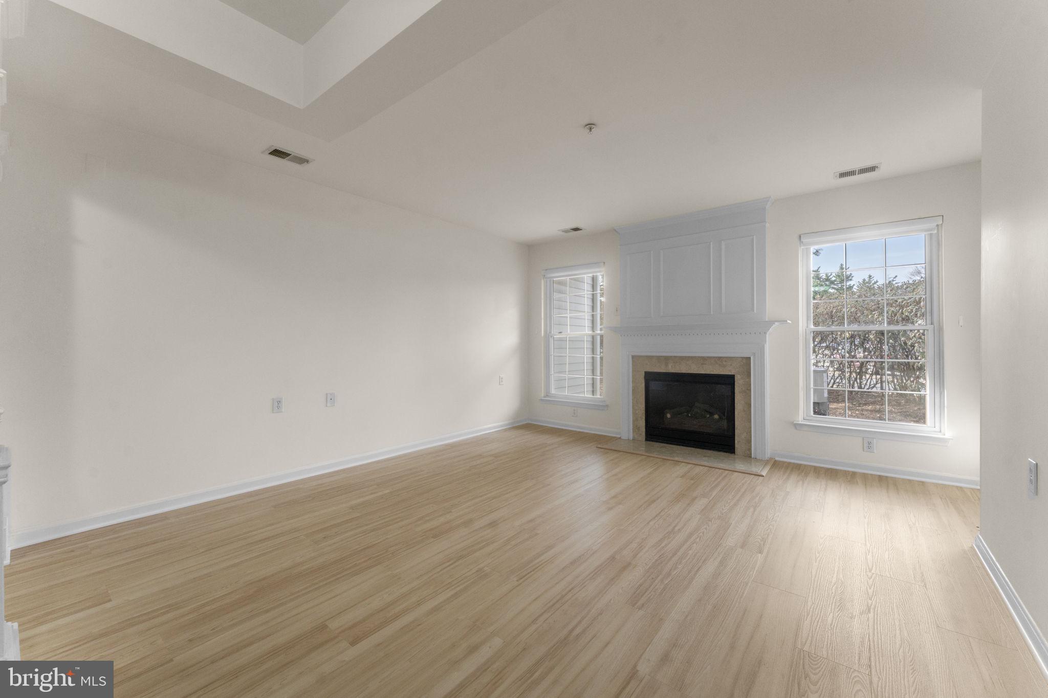 FAIR LAKES CONDO - Residential