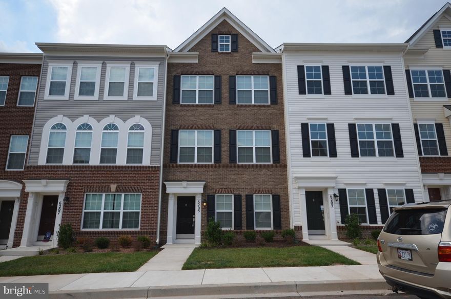 Stunning open kitchen in the heart of the home,3 bedrooms 2 full bath and 2 half bath. 2 car garage with a 10x18 deck. Enjoy the dark 42" kitchen Shaker style cabinets with gorgeous Sainta Cecelia granite, and designer tile in the owner's suite. Hardwood floor on main floor. close to I-70, I-270. Rt340.  Credit score 700+, great employment and rental history.