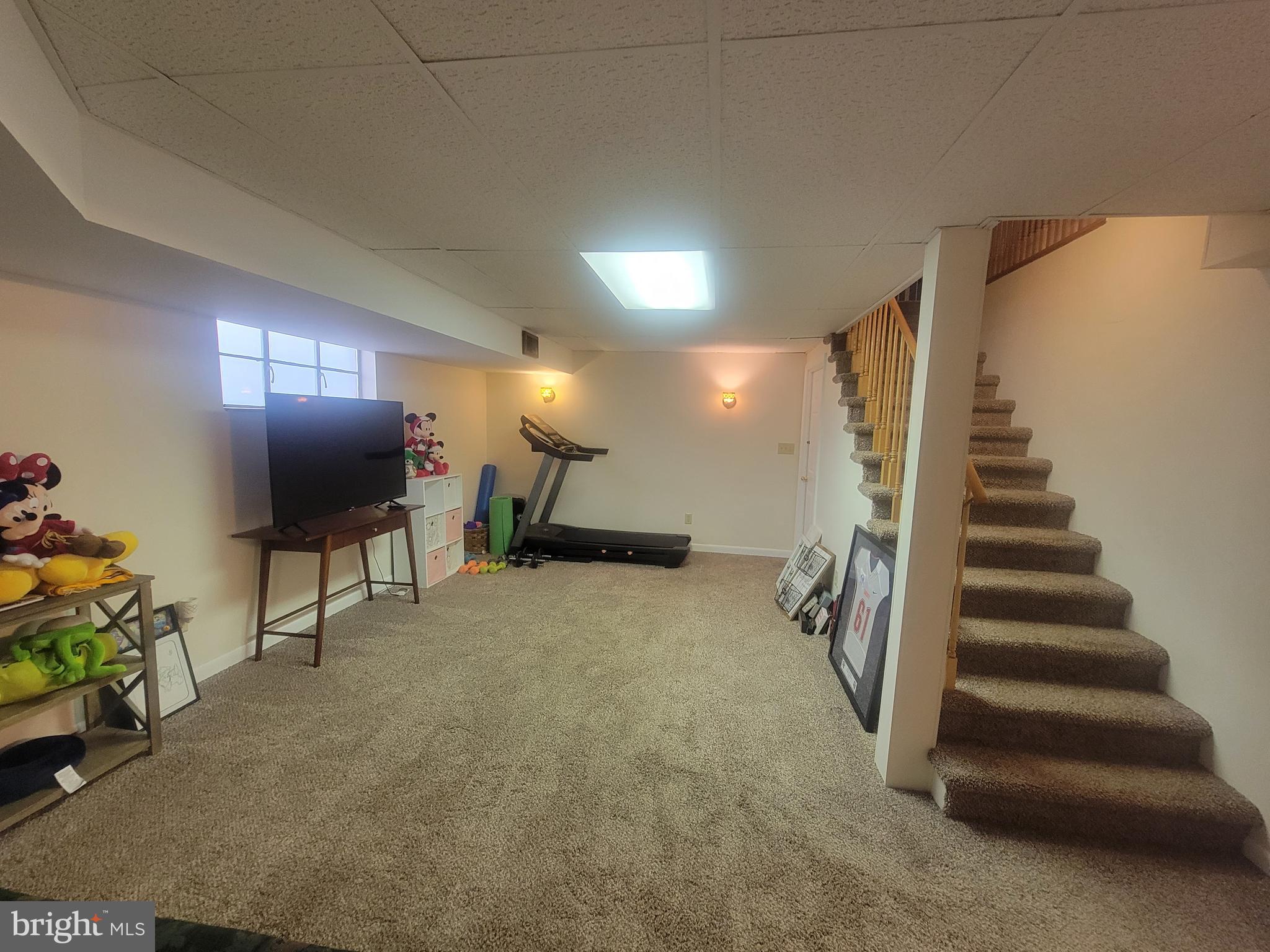 CRESAPTOWN - Residential