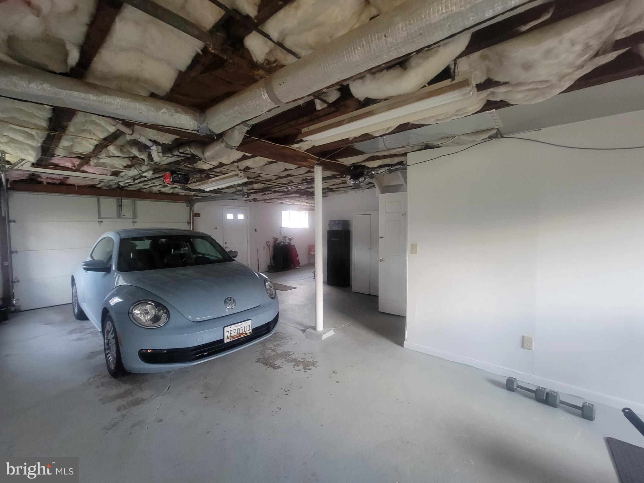 CRESAPTOWN - Residential