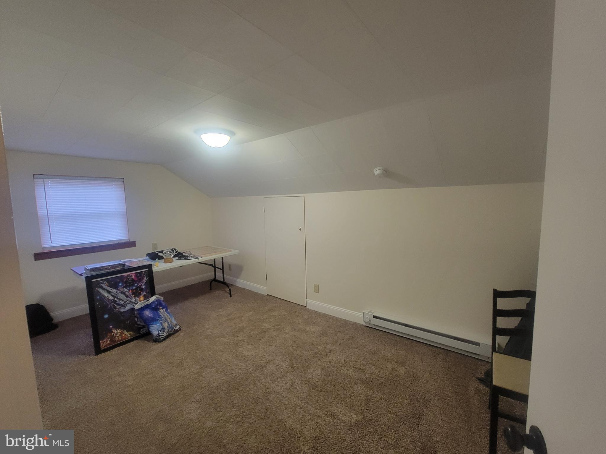 CRESAPTOWN - Residential