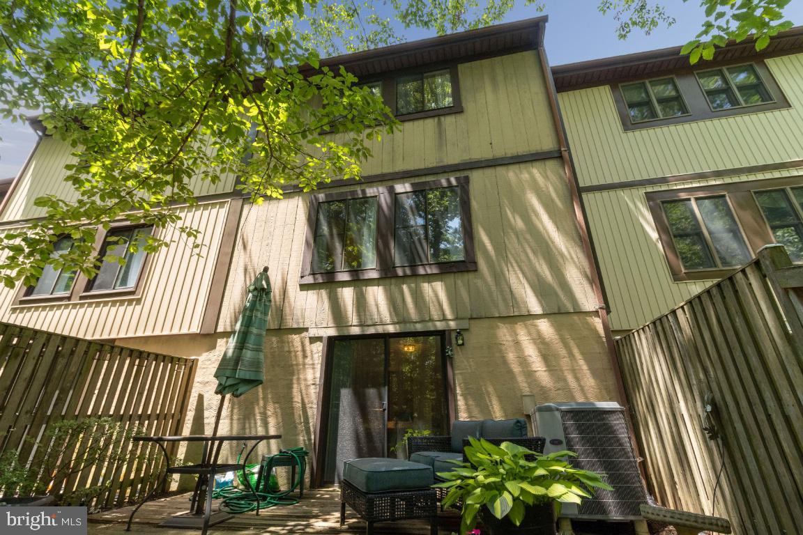 KIMBERLY WOODS VILLAGE - Residential