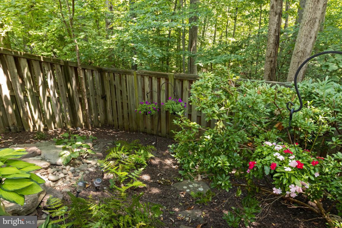 KIMBERLY WOODS VILLAGE - Residential