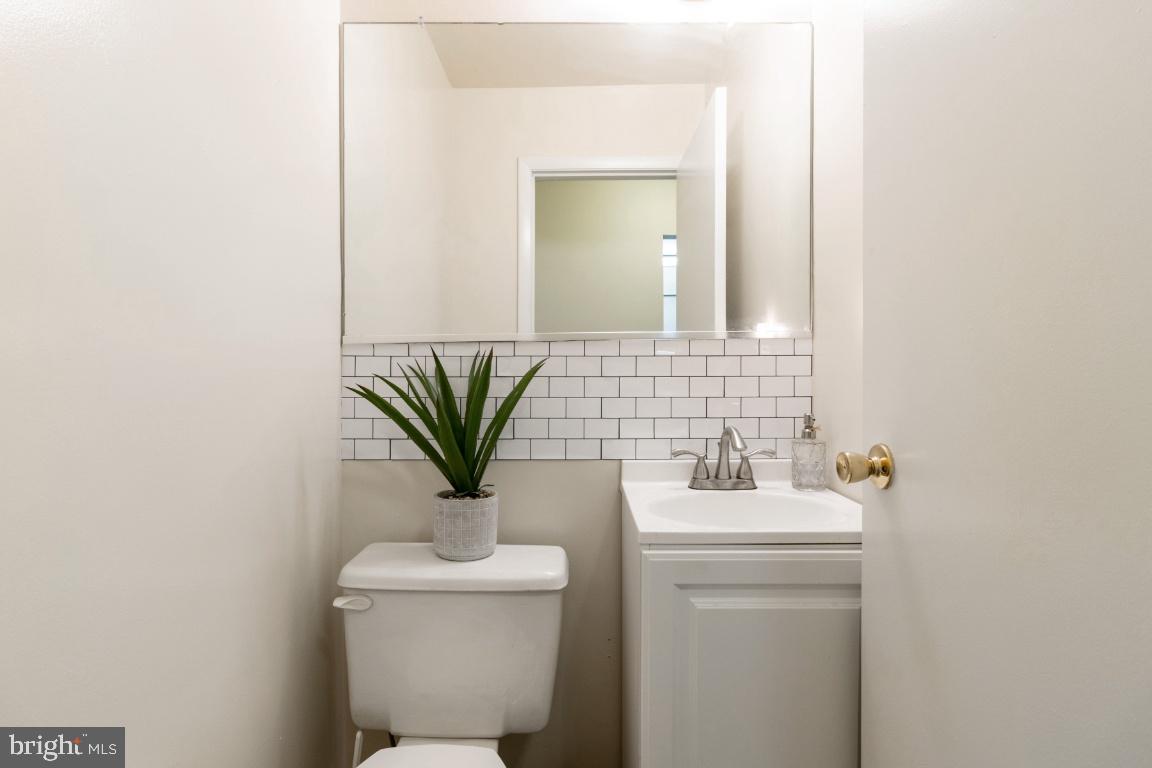 KIMBERLY WOODS VILLAGE - Residential