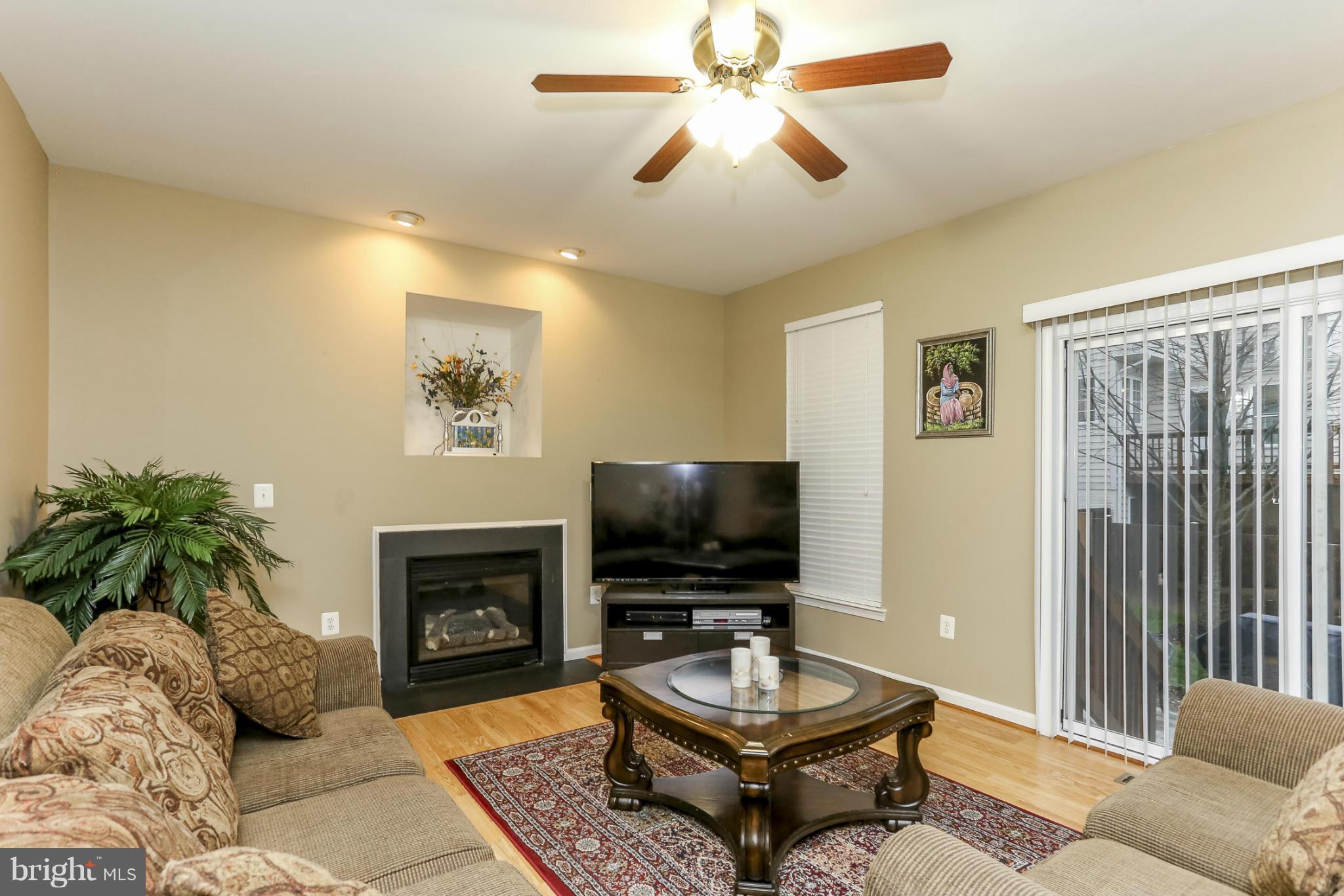 RIDGEFIELD VILLAGE - Residential