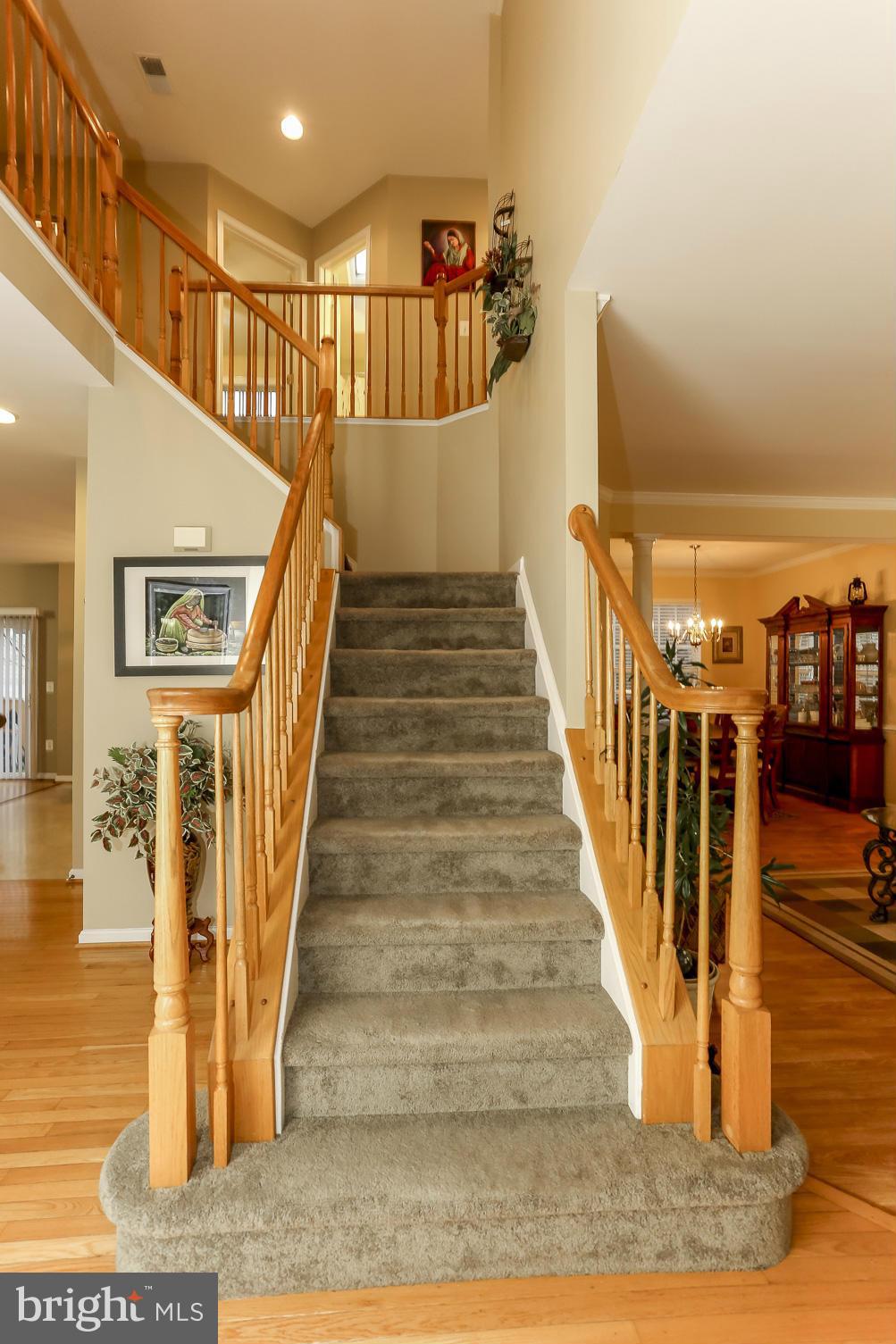 RIDGEFIELD VILLAGE - Residential
