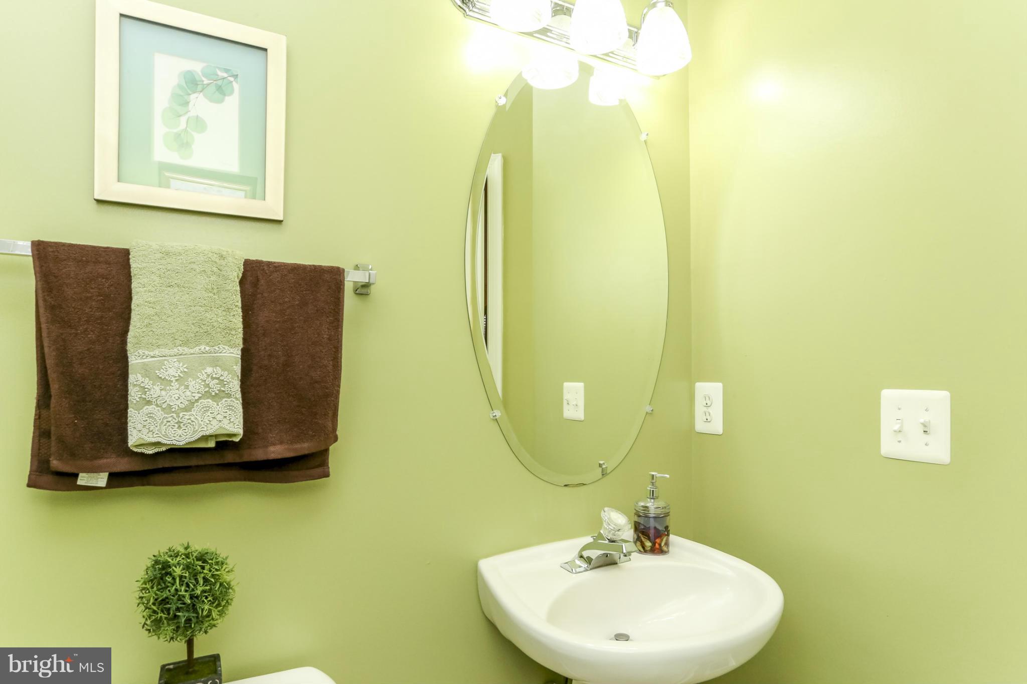 RIDGEFIELD VILLAGE - Residential