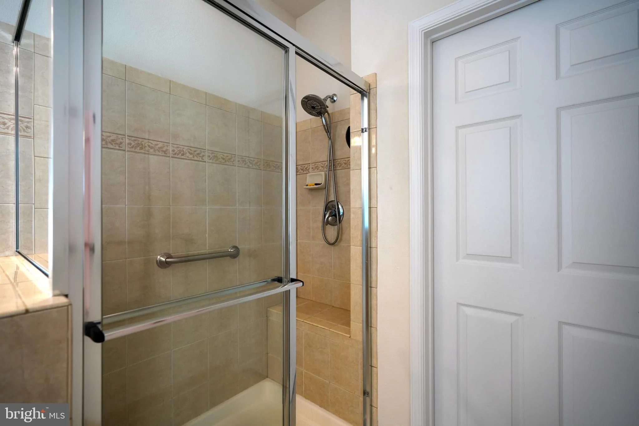 Lewes, Delaware 19958, United States, 5 Bedrooms Bedrooms, ,4 BathroomsBathrooms,Residential,Active,224073