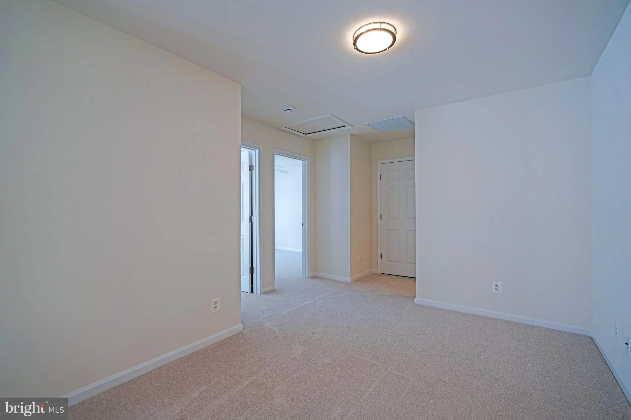 Lewes, Delaware 19958, United States, 5 Bedrooms Bedrooms, ,4 BathroomsBathrooms,Residential,Active,224073