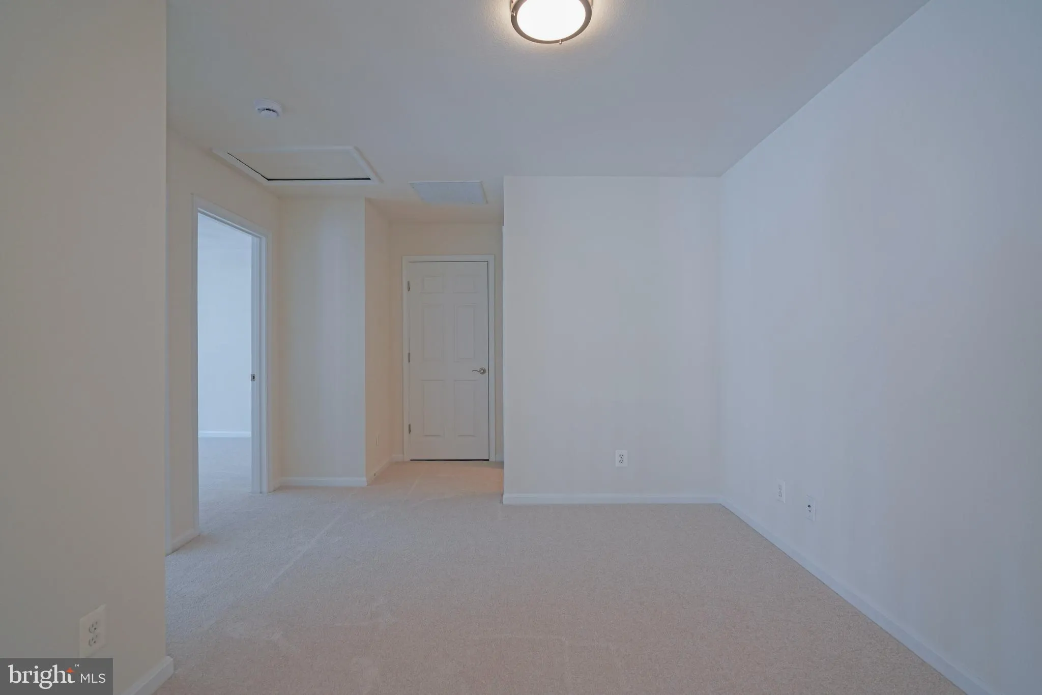 Lewes, Delaware 19958, United States, 5 Bedrooms Bedrooms, ,4 BathroomsBathrooms,Residential,Active,224073