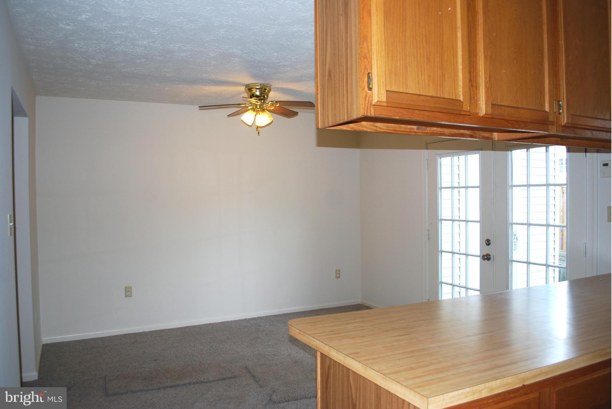 ST CHARLES SUB - HAMPSHIRE - Residential