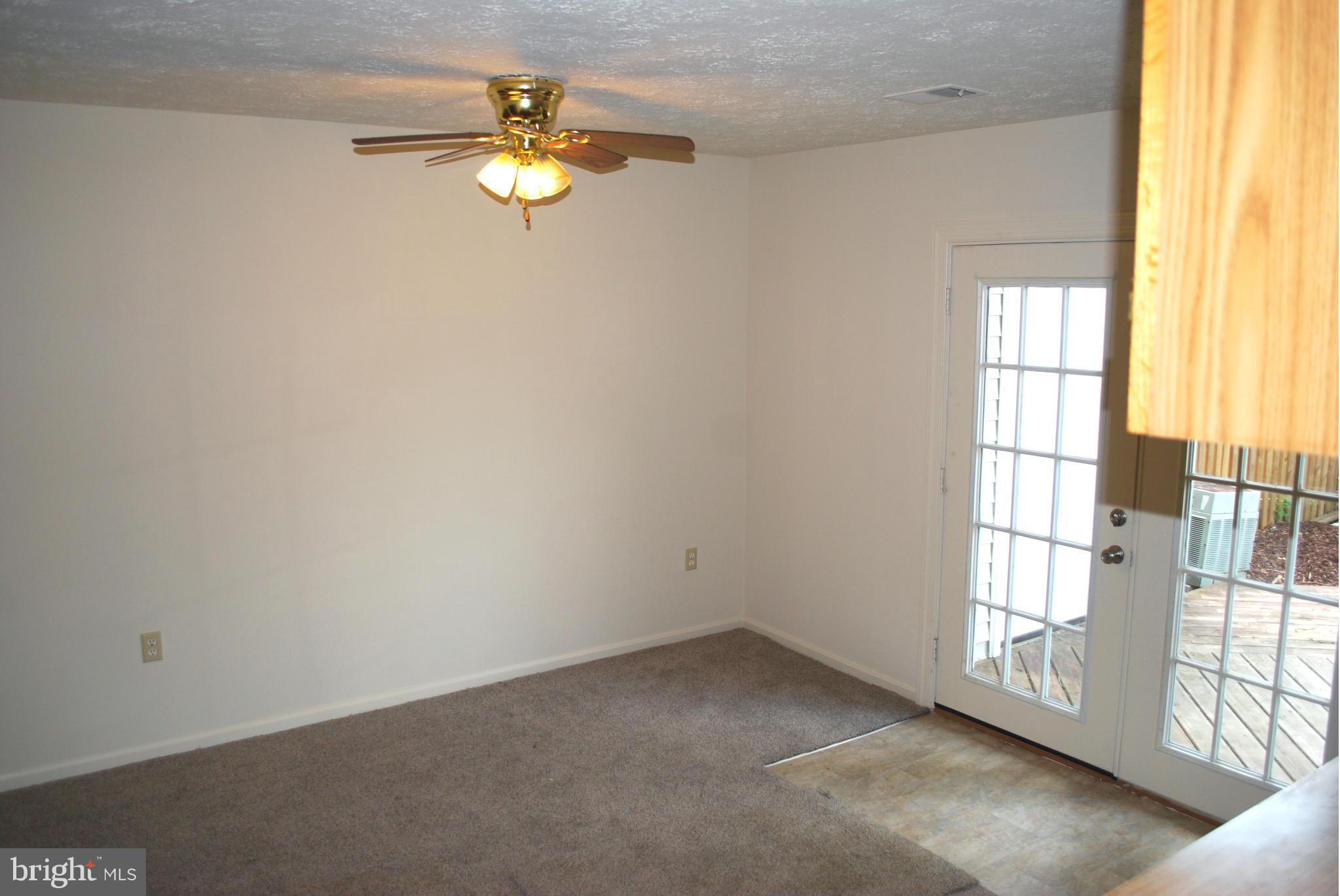 ST CHARLES SUB - HAMPSHIRE - Residential