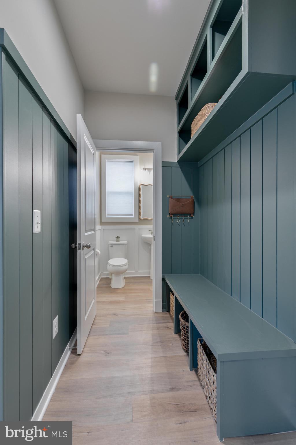 WELLER'S CORNER - Residential