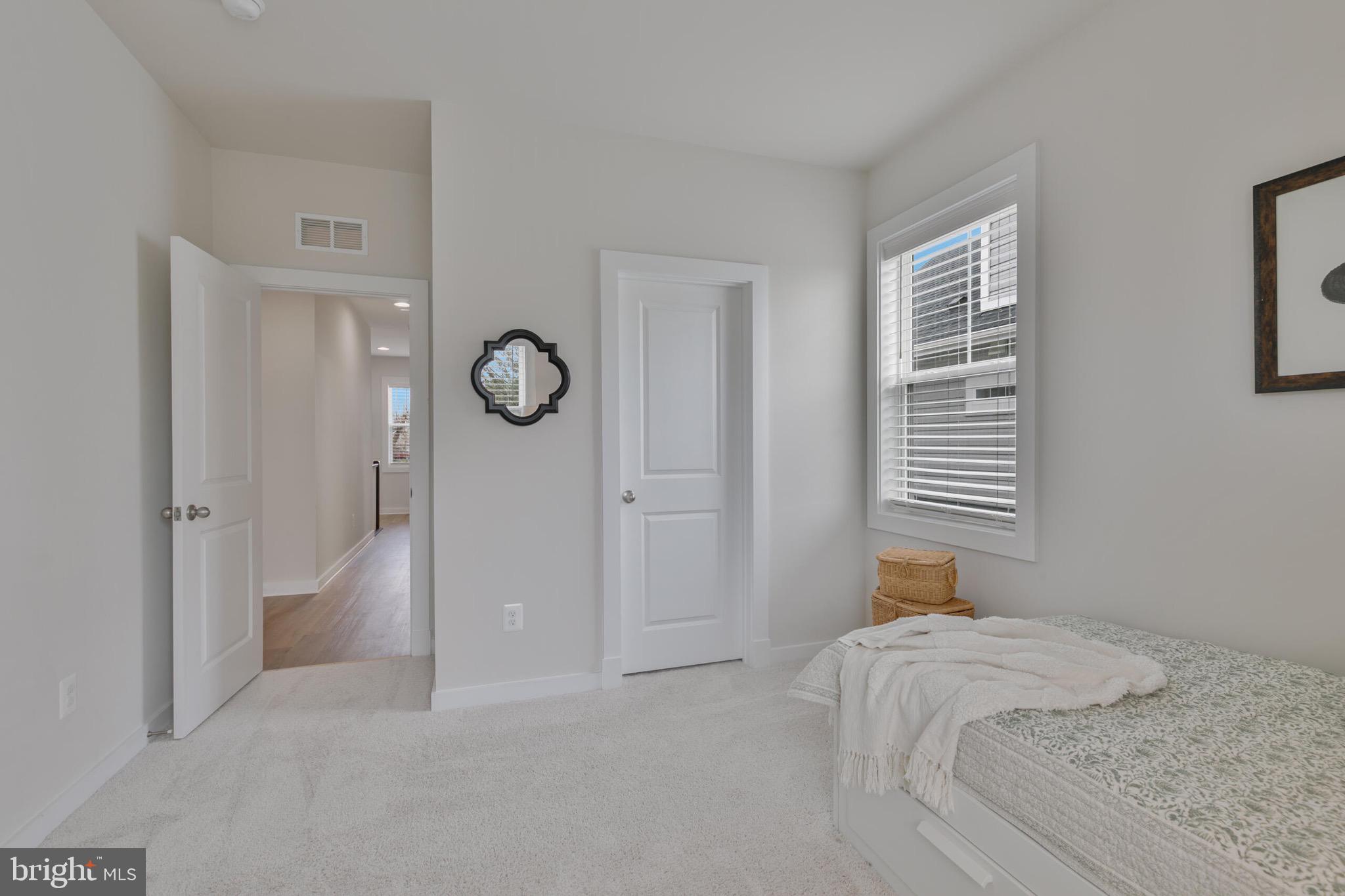 WELLER'S CORNER - Residential