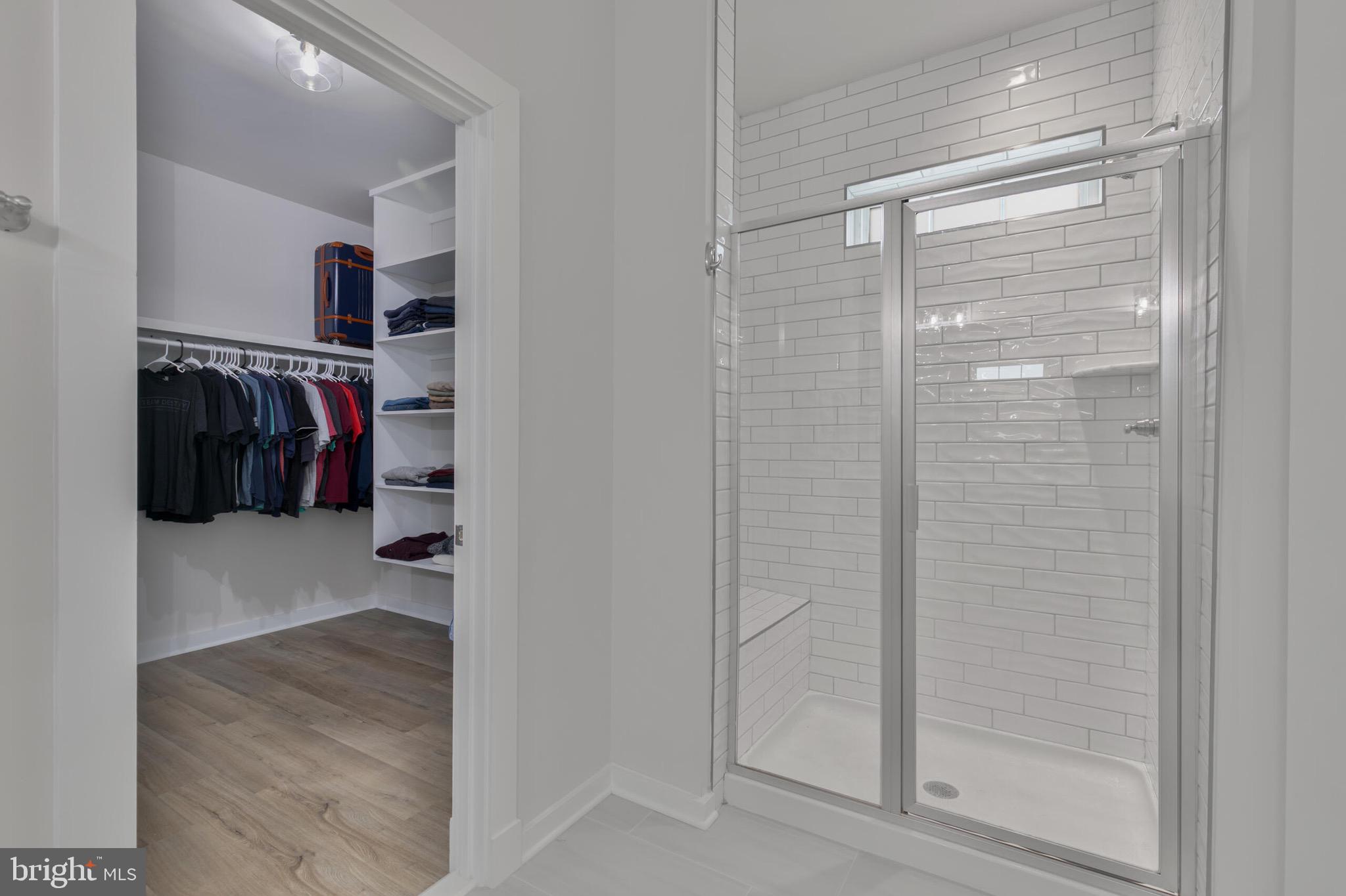 WELLER'S CORNER - Residential