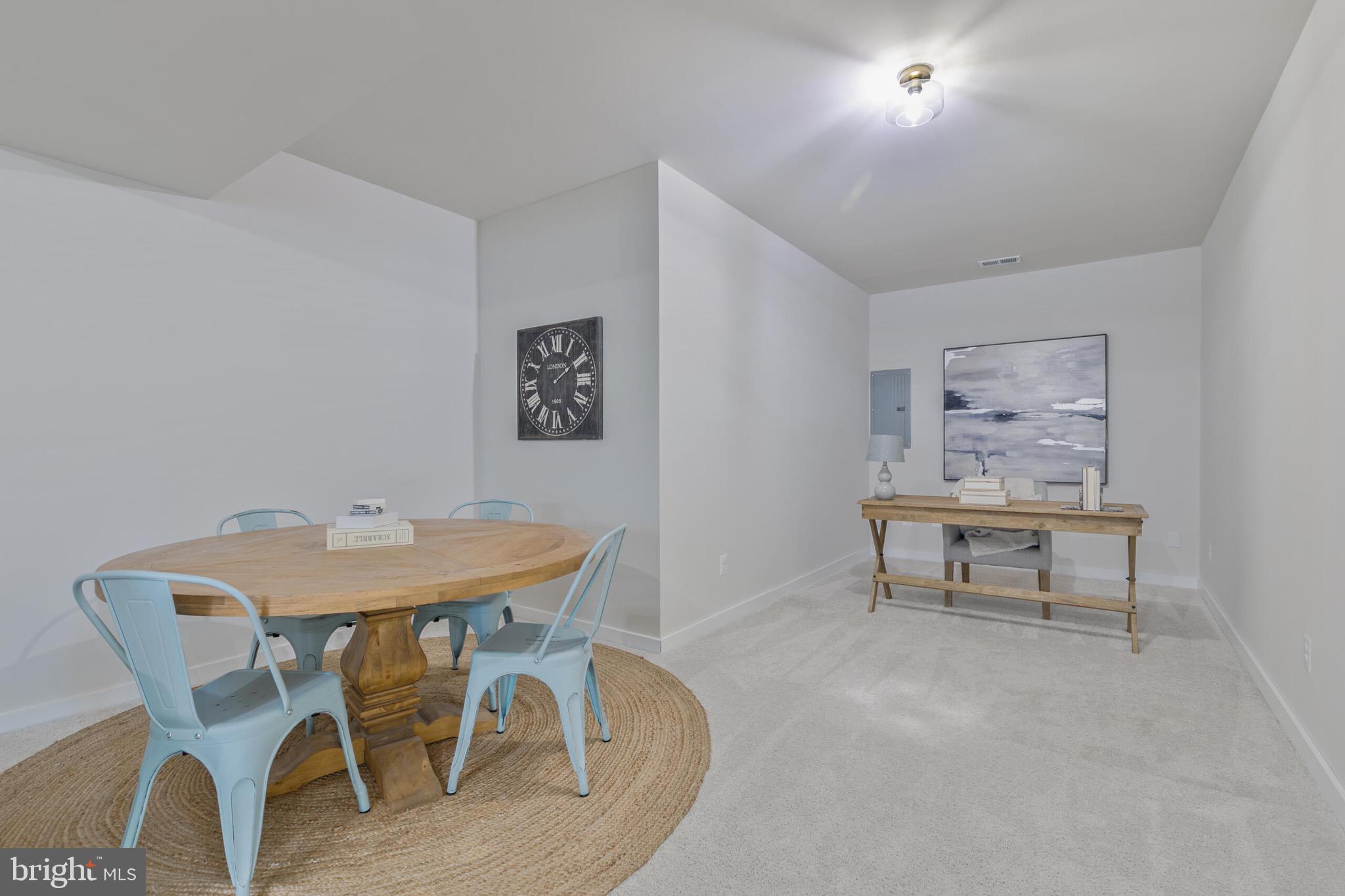 WELLER'S CORNER - Residential