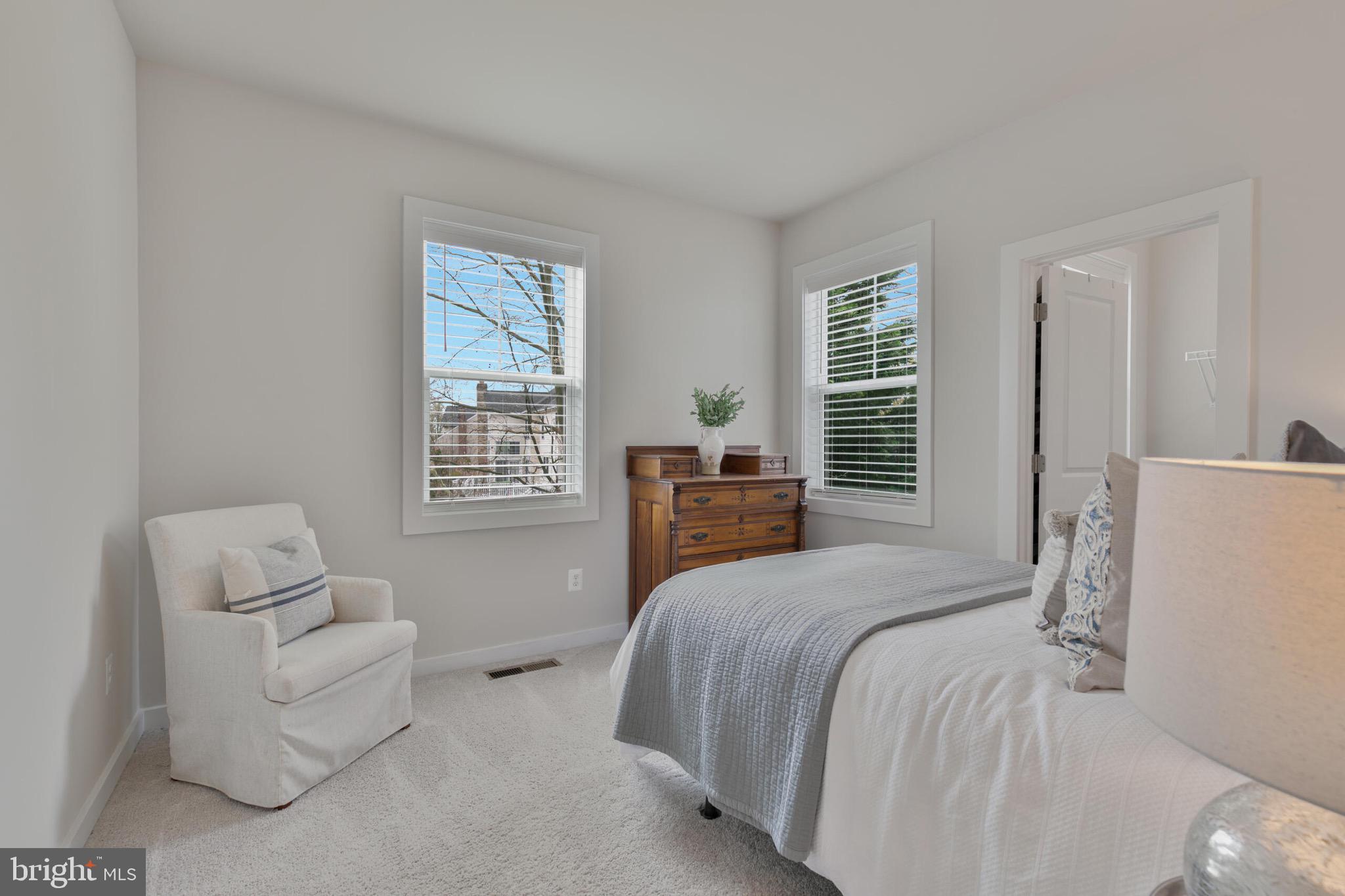 WELLER'S CORNER - Residential