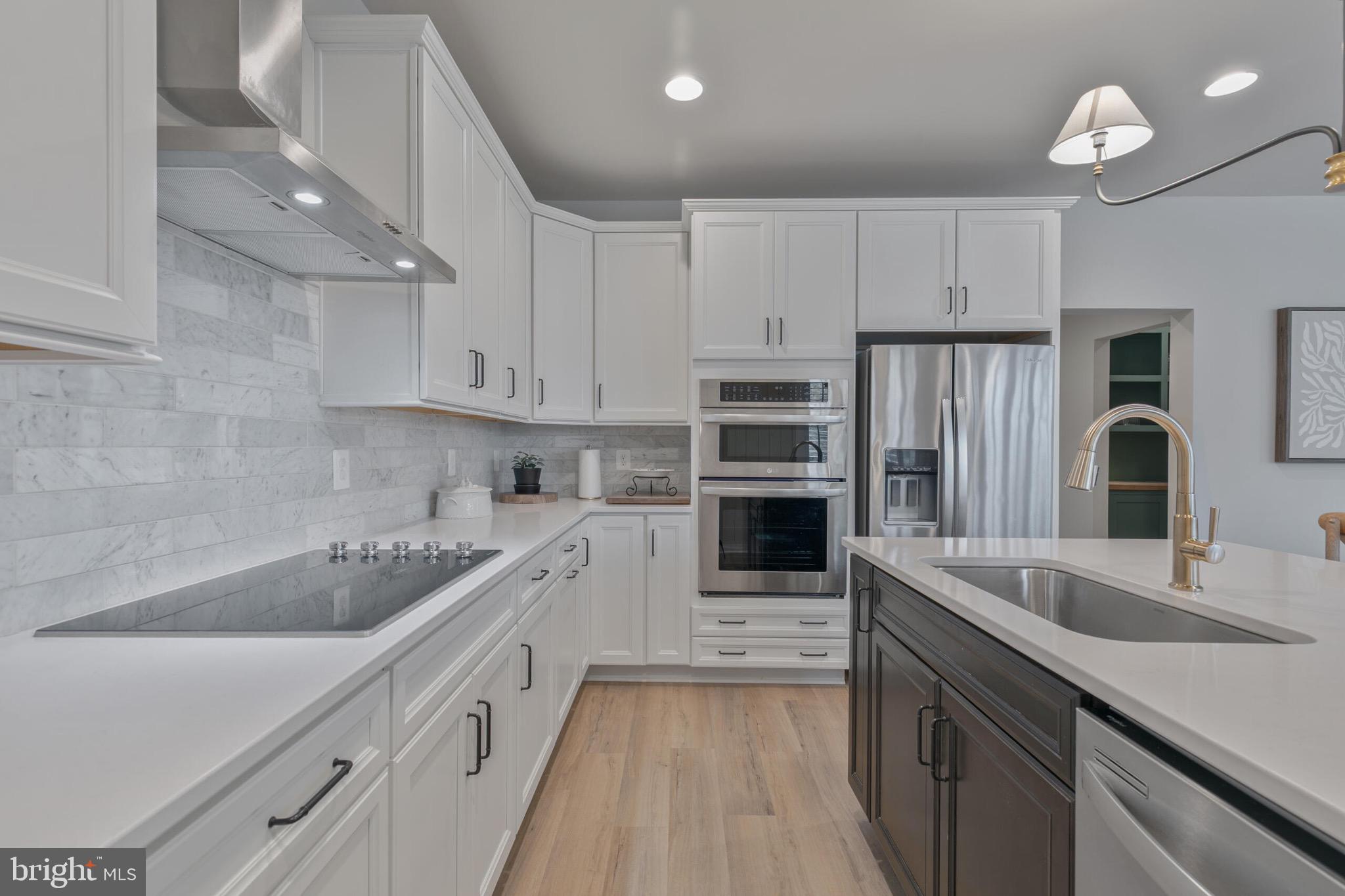 WELLER'S CORNER - Residential