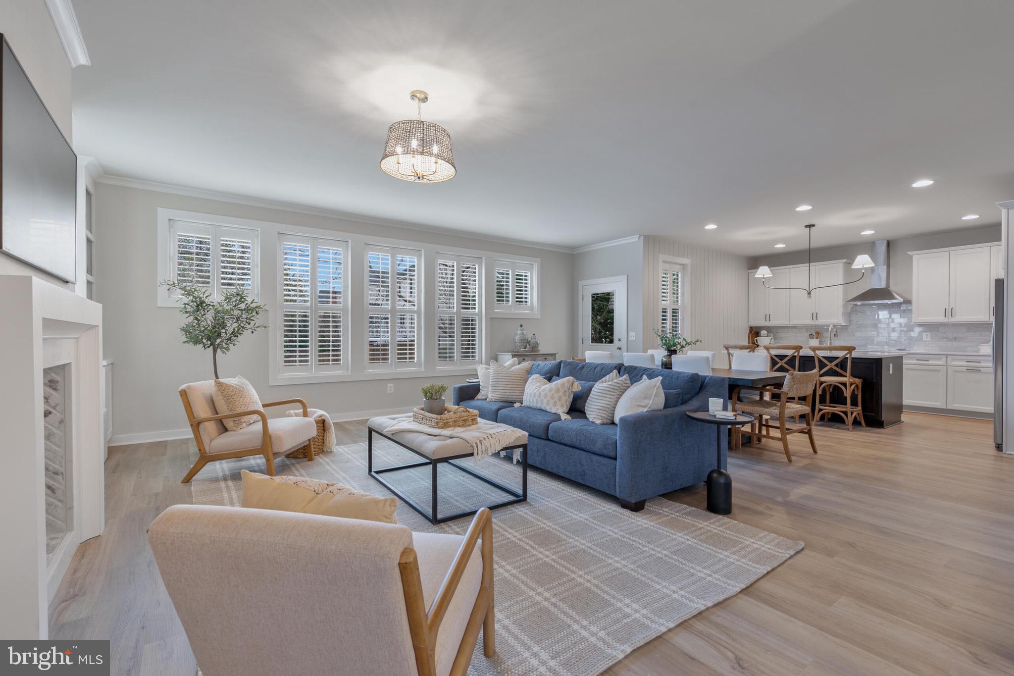 WELLER'S CORNER - Residential